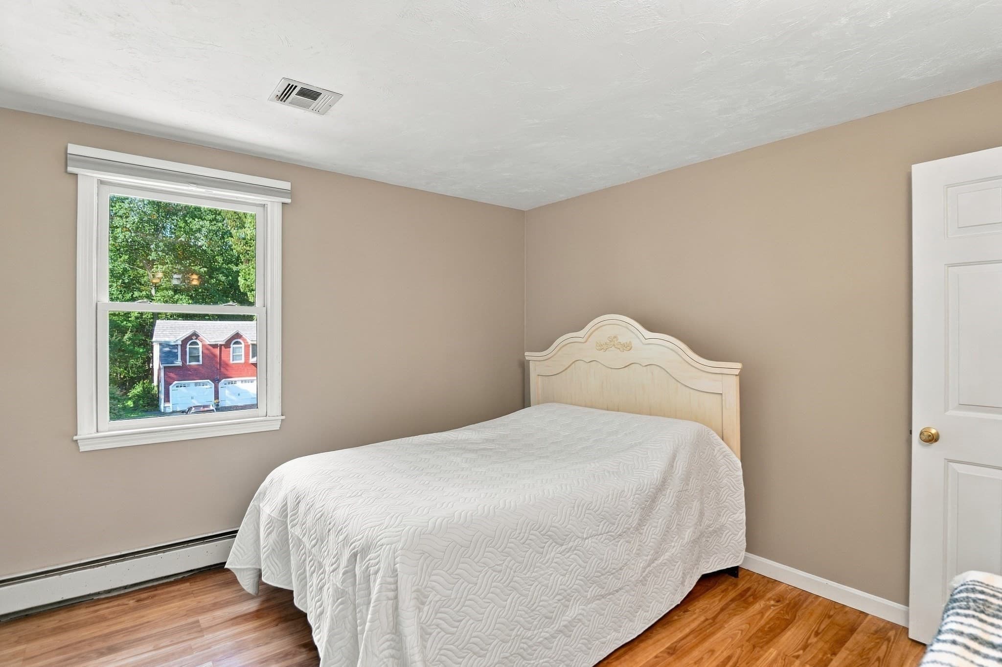 Single Family Residence at 10 Kings Lane, Medway MA 02053, Medway, photo 30 of 40