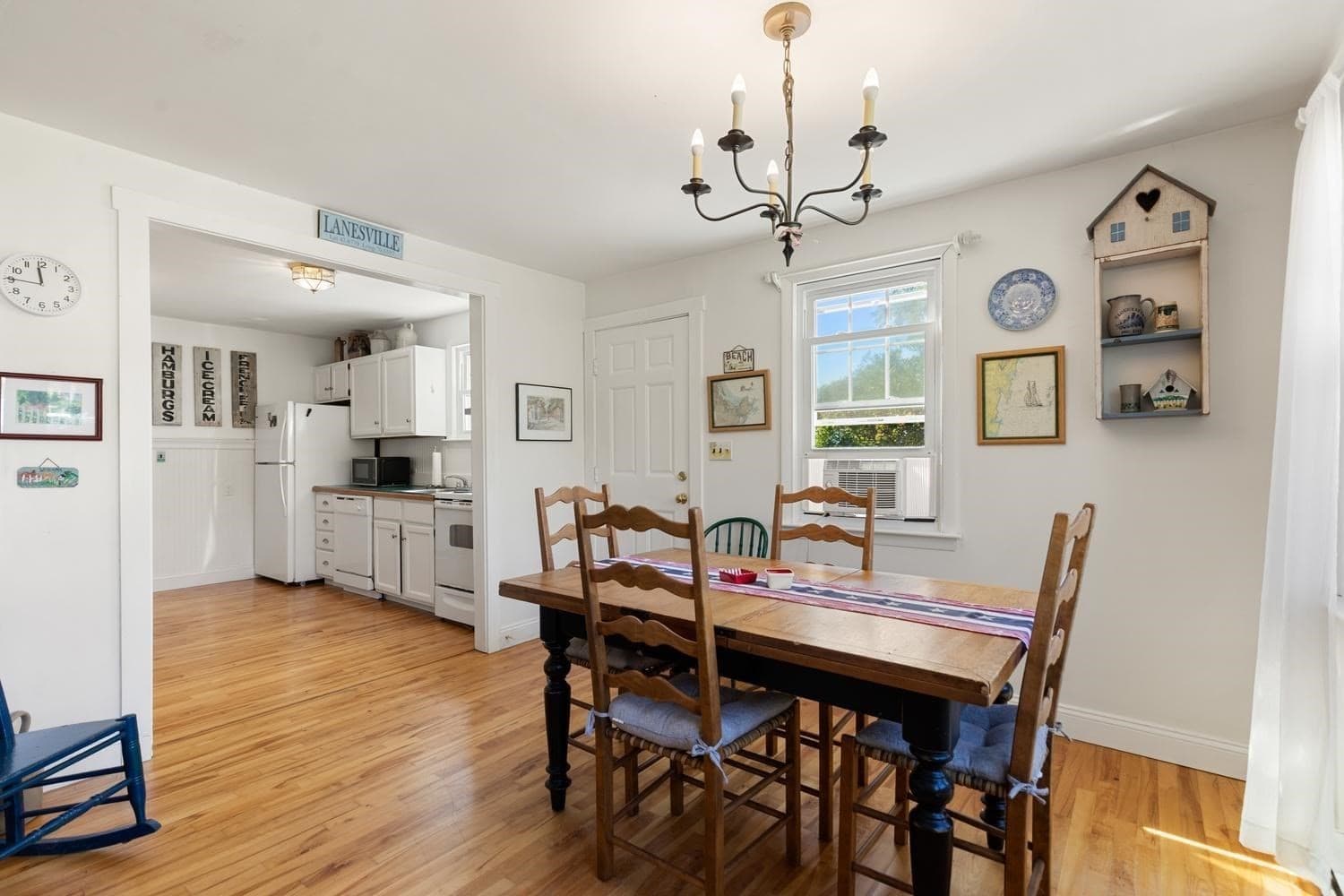 Single Family Residence at 8 Bayfield Road, Gloucester MA 01930, Gloucester, photo 6 of 38