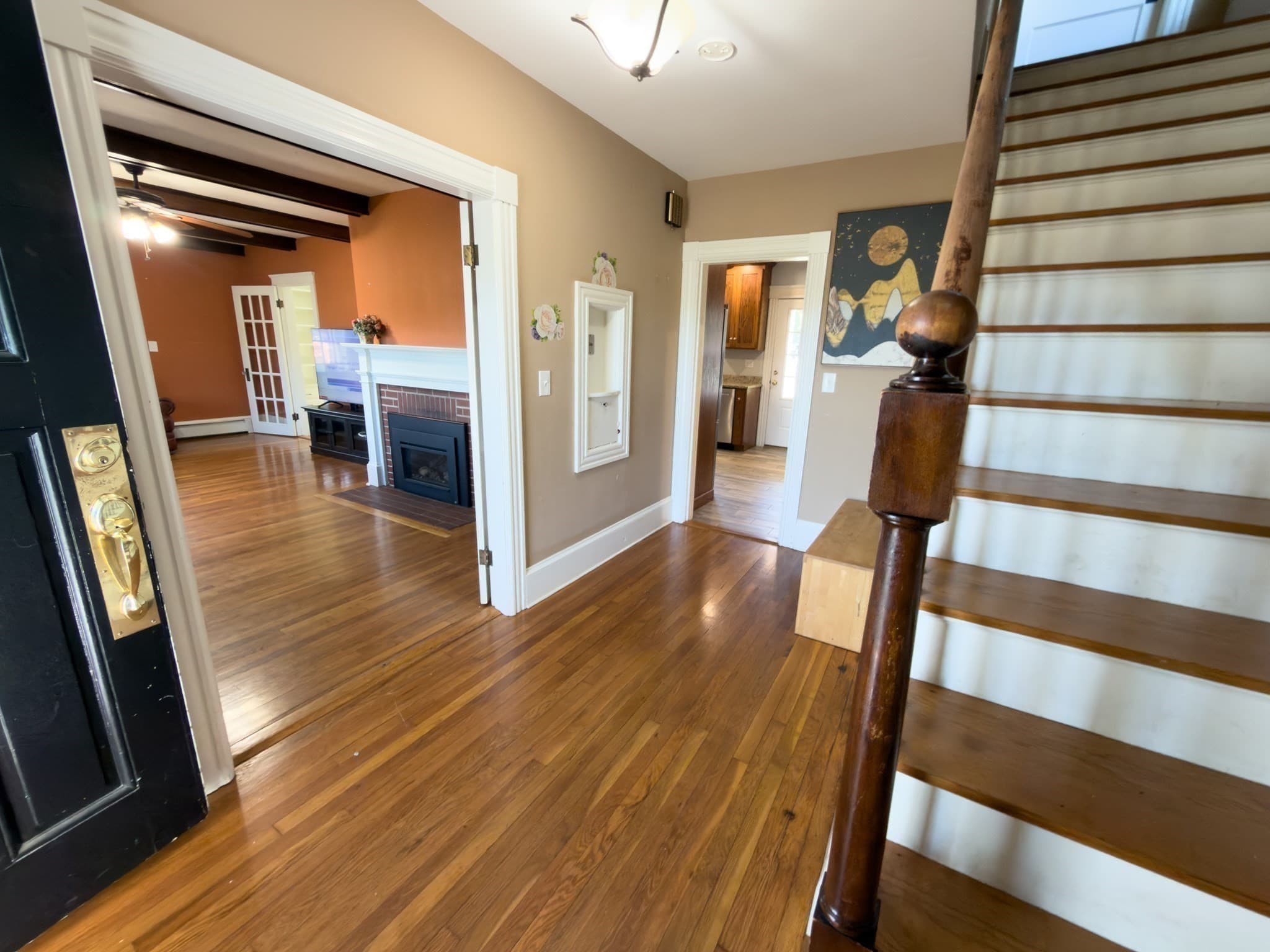 Single Family Residence at 1327 Providence Rd, Northbridge MA 01588, Northbridge, photo 6 of 29