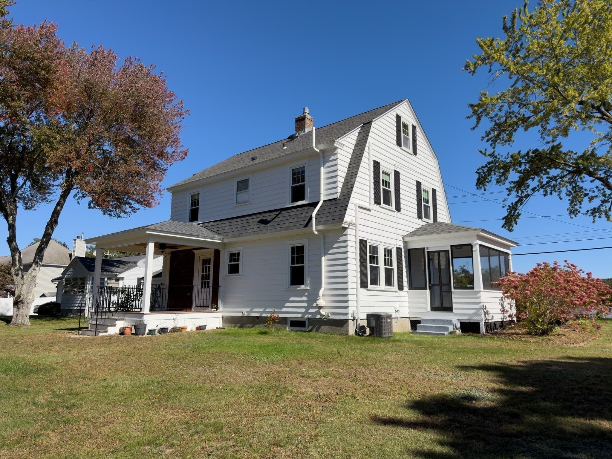 Single Family Residence at 1327 Providence Rd, Northbridge MA 01588, Northbridge, photo 4 of 29