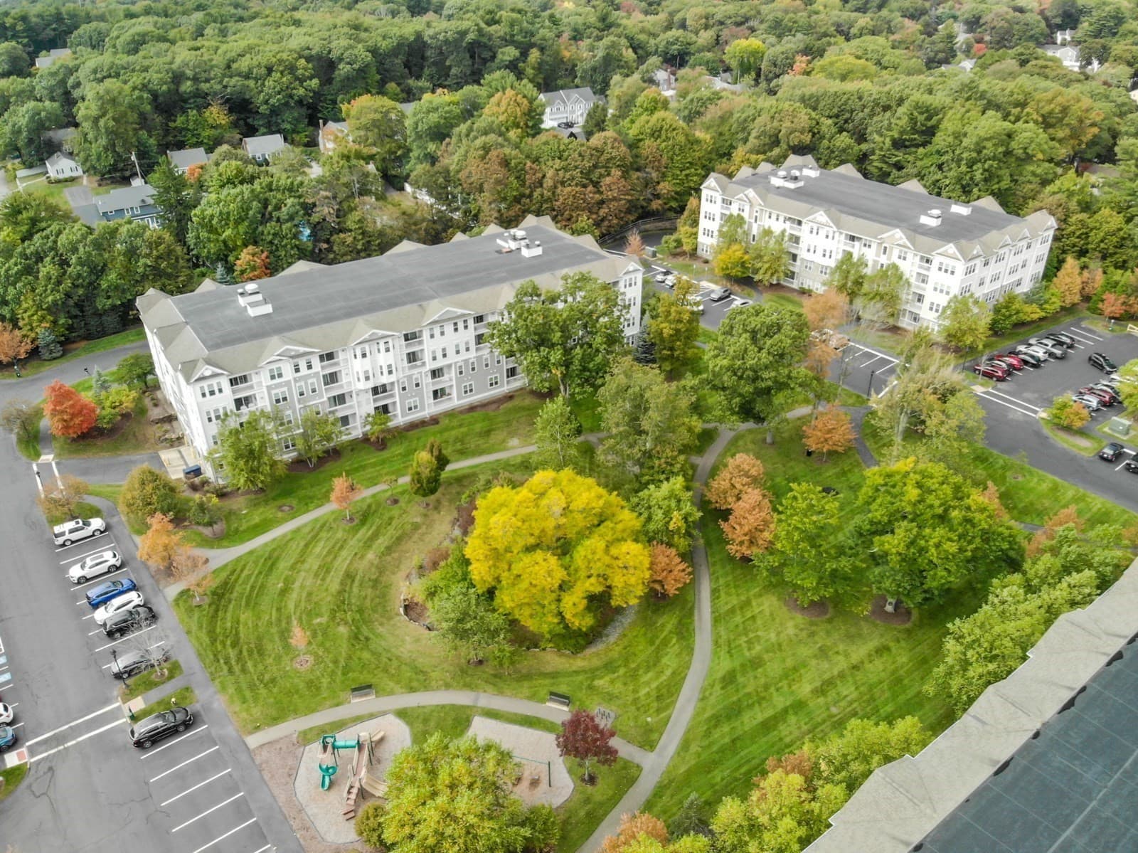 Condominium at 36 Augustus Ct # 1002, Reading MA 01867, Reading, photo 34 of 38