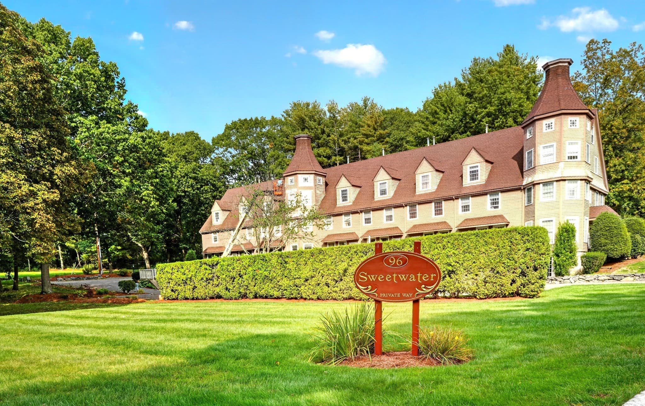 Condominium at 96 Sweetwater Ave # 9, Bedford MA 01730, Bedford, photo 28 of 28