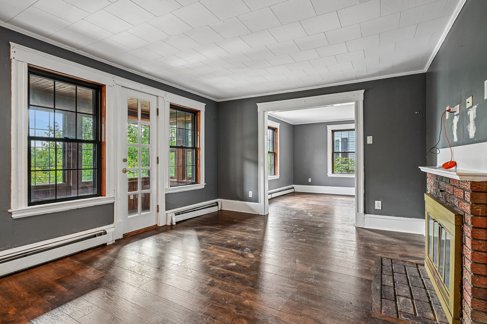 Single Family Residence at 494 Salem St, Malden MA 02148, Malden, photo 2 of 18