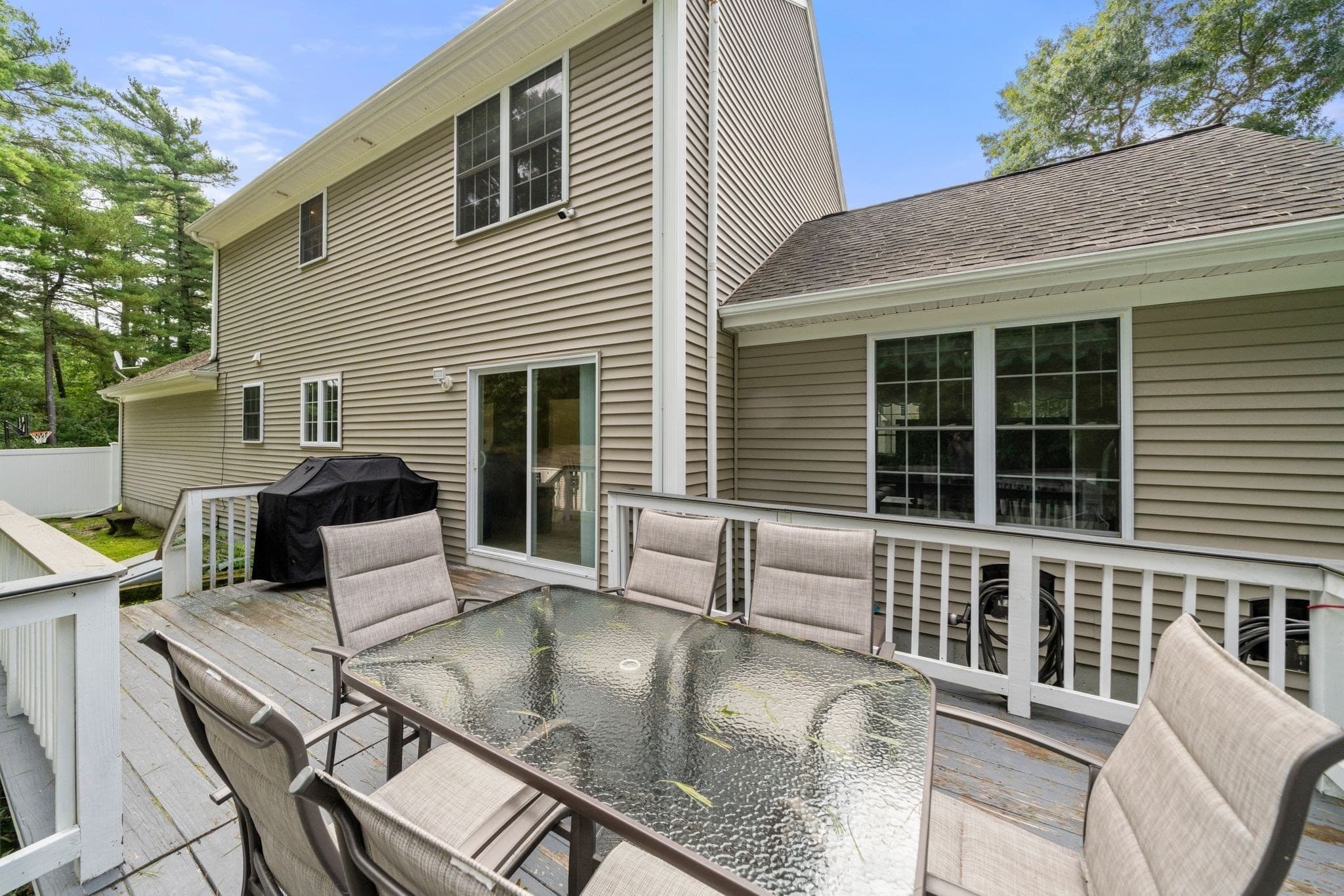 Single Family Residence at 3 Autumn Dr, Wareham MA 02576, Wareham, photo 24 of 30