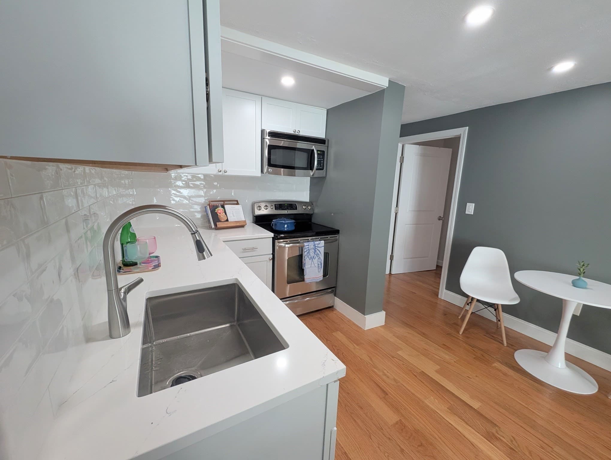 Multi Family at 243 Appleton St, Lowell MA 01852, Lowell, photo 10 of 41