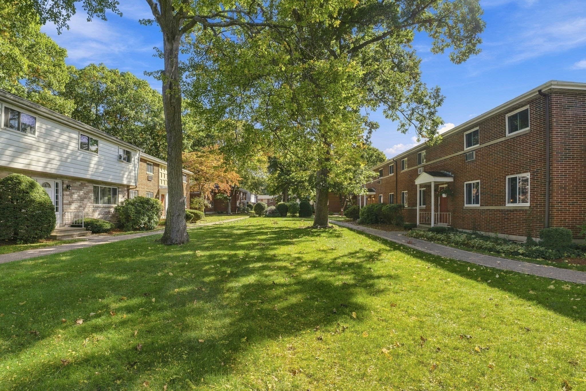 Condominium at 31 Wilson Dr # 31, Framingham MA 01702, Framingham, photo 34 of 38