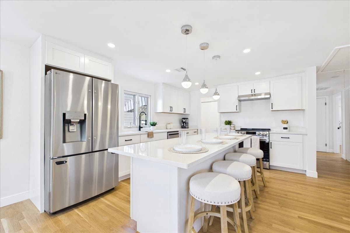 Single Family Residence at 40 Dix Street, Waltham MA 02453, Waltham, photo 12 of 28