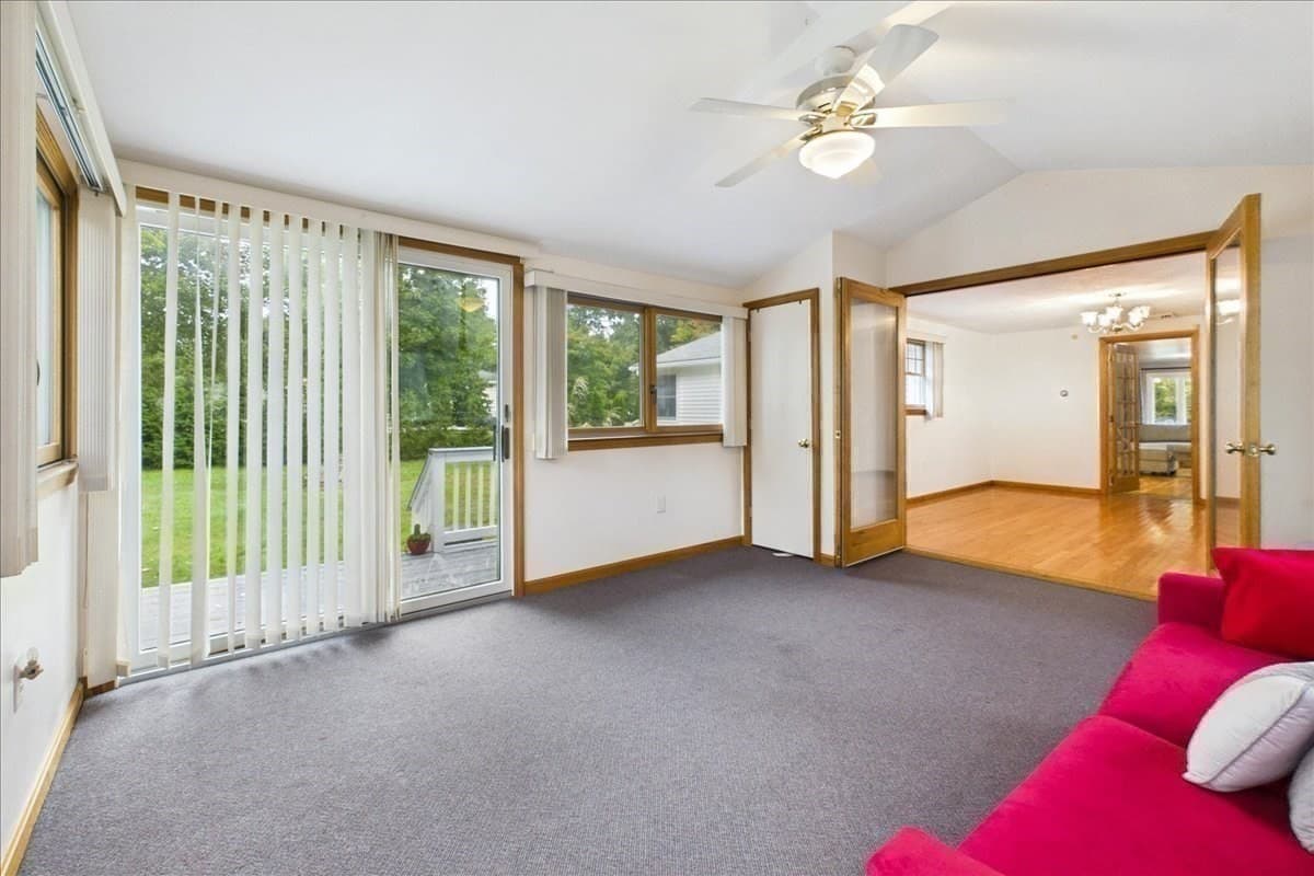 Single Family Residence at 25 Oakview Cir, Medway MA 02053, Medway, photo 20 of 34