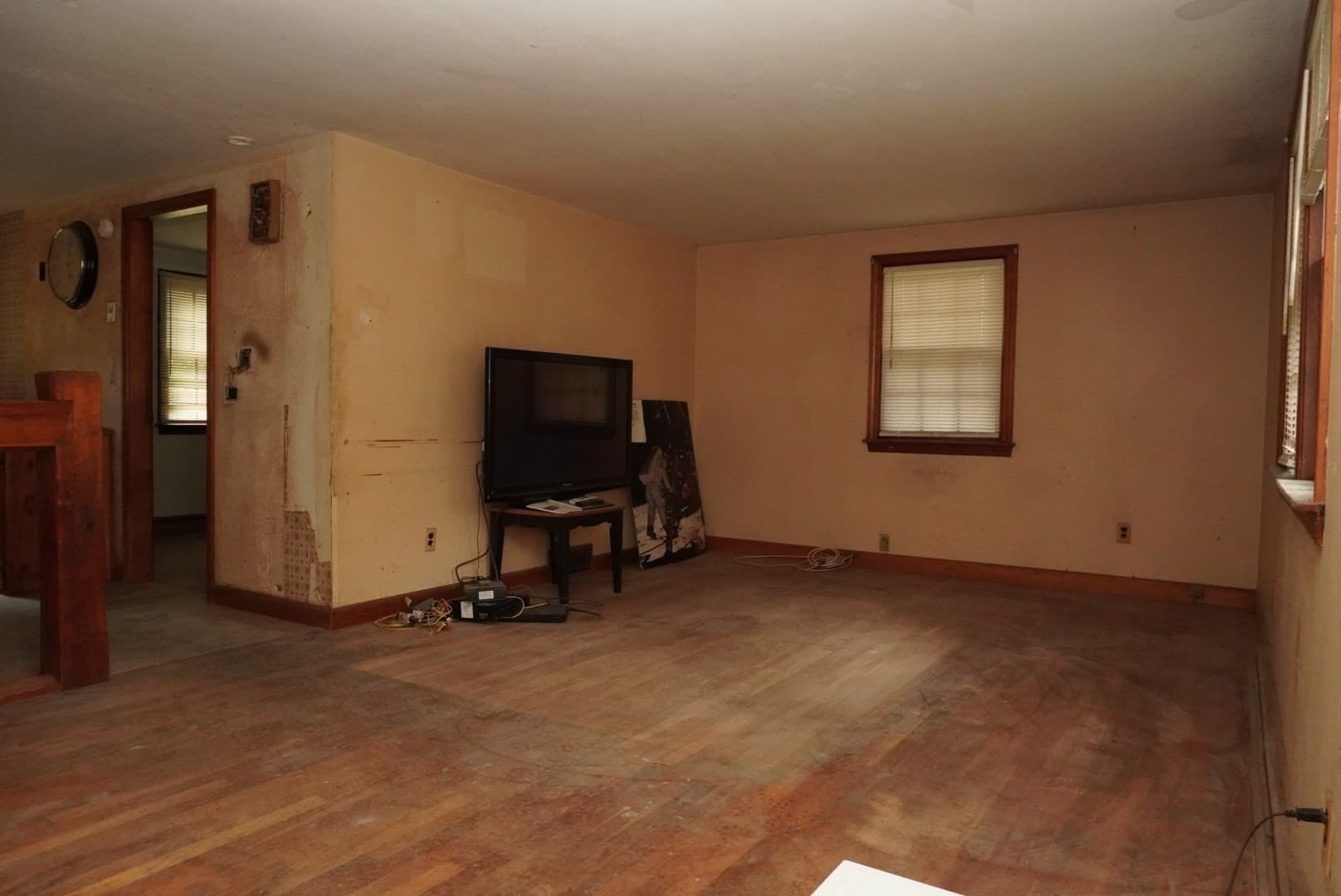 Single Family Residence at 280 Oak St, Halifax MA 02338, Halifax, photo 10 of 18