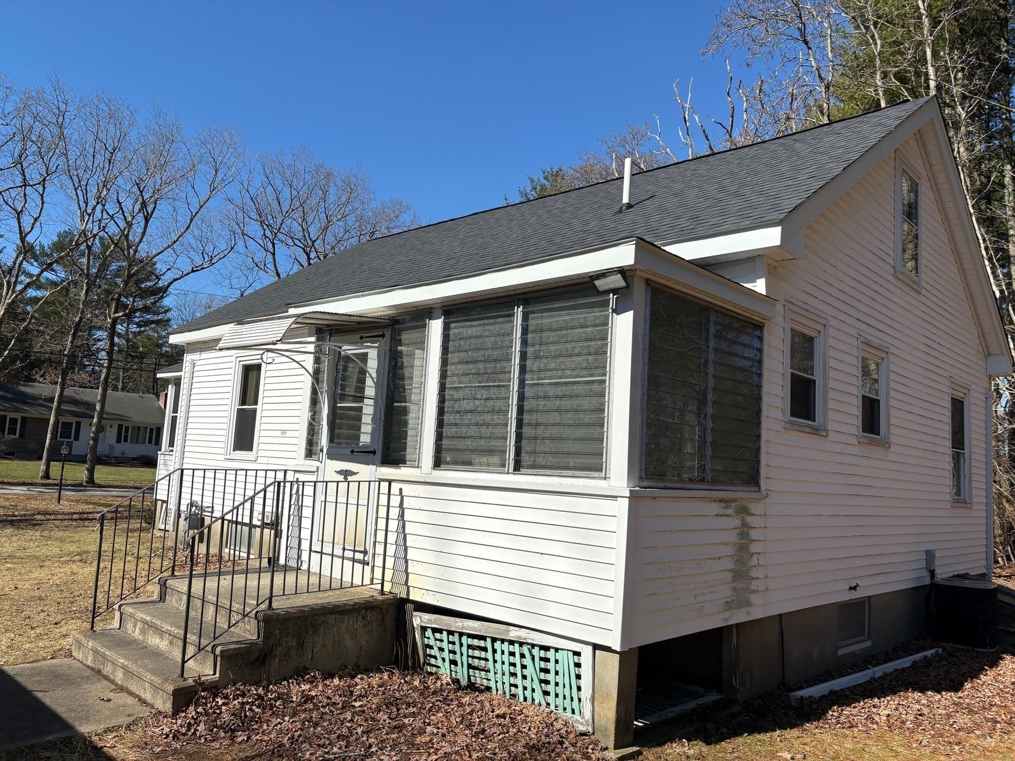 Single Family Residence at 52 Carpenter St, Seekonk MA 02771, Seekonk, photo 2 of 16