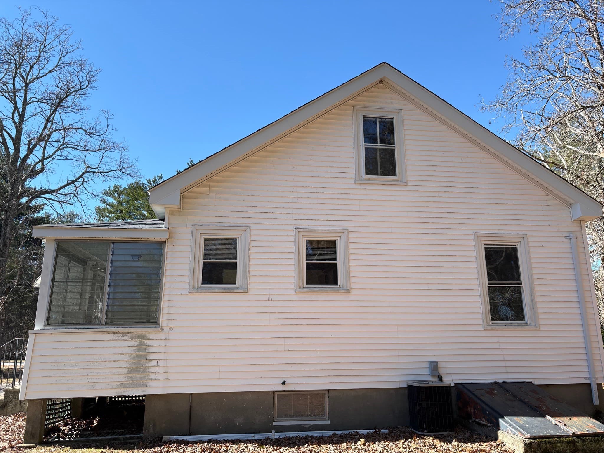 Single Family Residence at 52 Carpenter St, Seekonk MA 02771, Seekonk, photo 5 of 16