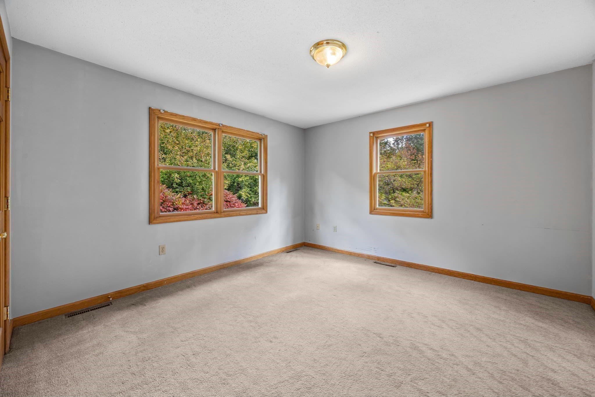Single Family Residence at 35 Lemnos Ln, Springfield MA 01119, Springfield, photo 22 of 29