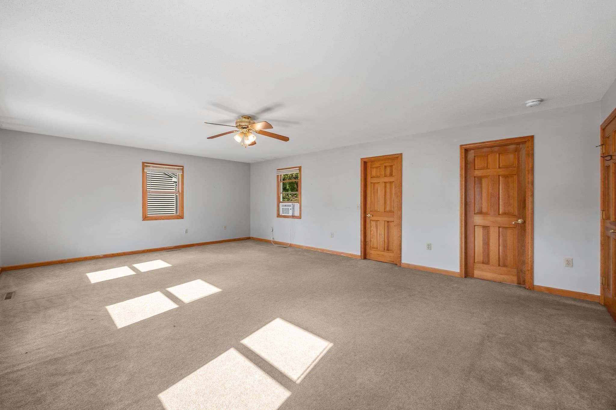 Single Family Residence at 35 Lemnos Ln, Springfield MA 01119, Springfield, photo 14 of 29