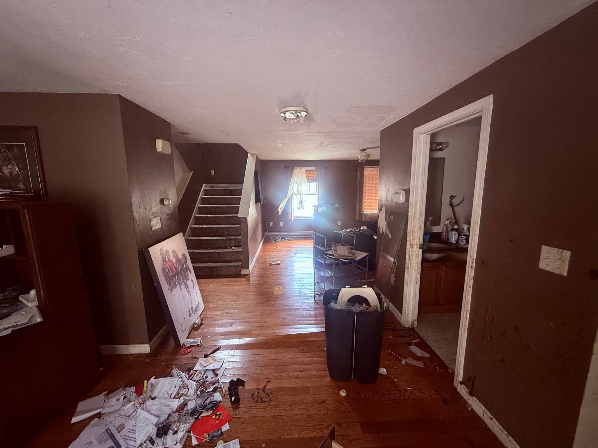 Single Family Residence at 46 Pine Hill Rd, Worcester MA 01604, Worcester, photo 8 of 26