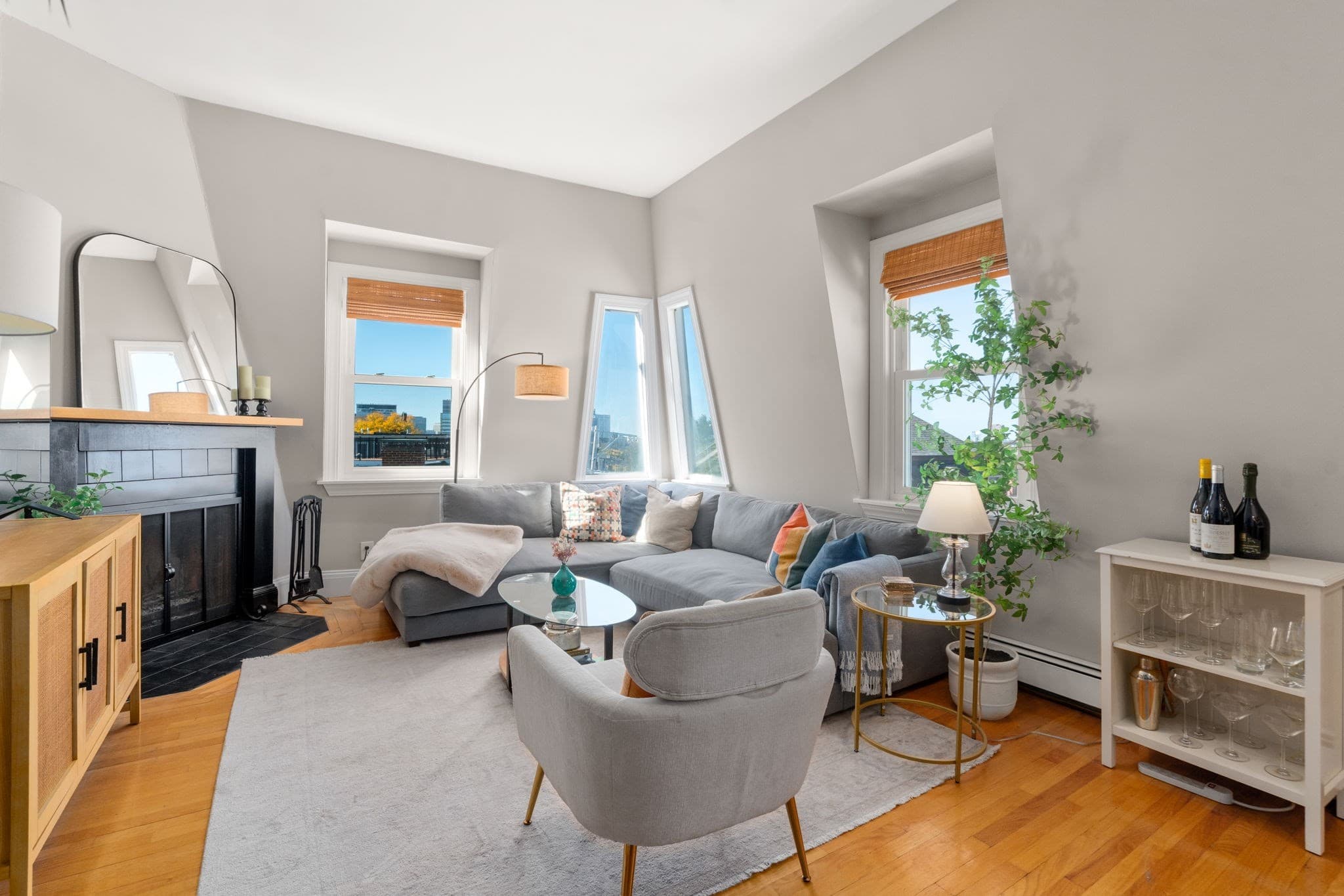 Condominium at 73 Sullivan St # 4, Boston MA 02129, Boston, photo 2 of 23