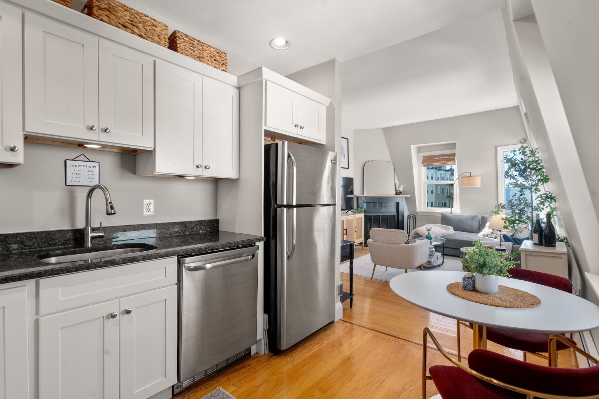 Condominium at 73 Sullivan St # 4, Boston MA 02129, Boston, photo 9 of 23