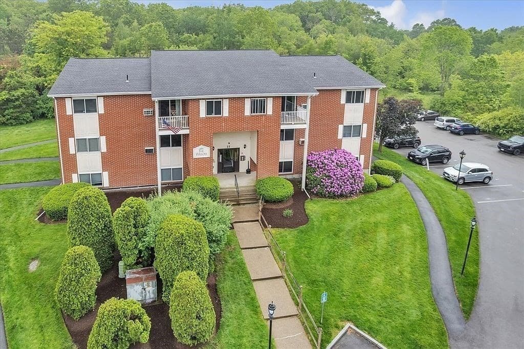 Condominium at 22 Dailey St # L, Attleboro MA 02703, Attleboro, photo 24 of 28