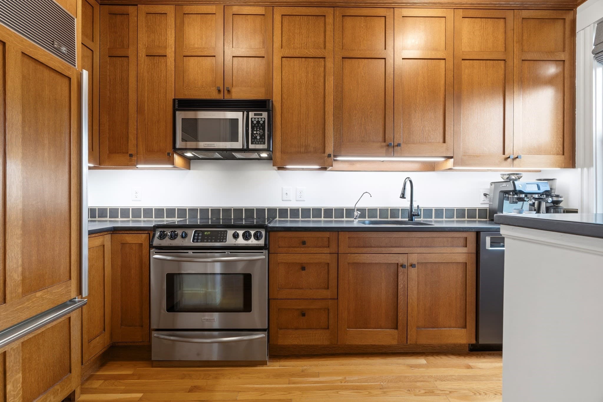 Condominium at 202 W Springfield St # 5, Boston MA 02118, Boston, photo 3 of 18