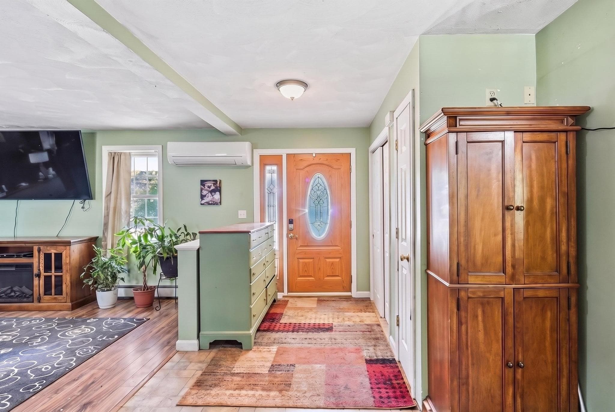 Single Family Residence at 319 Main St, Townsend MA 01469, Townsend, photo 5 of 34
