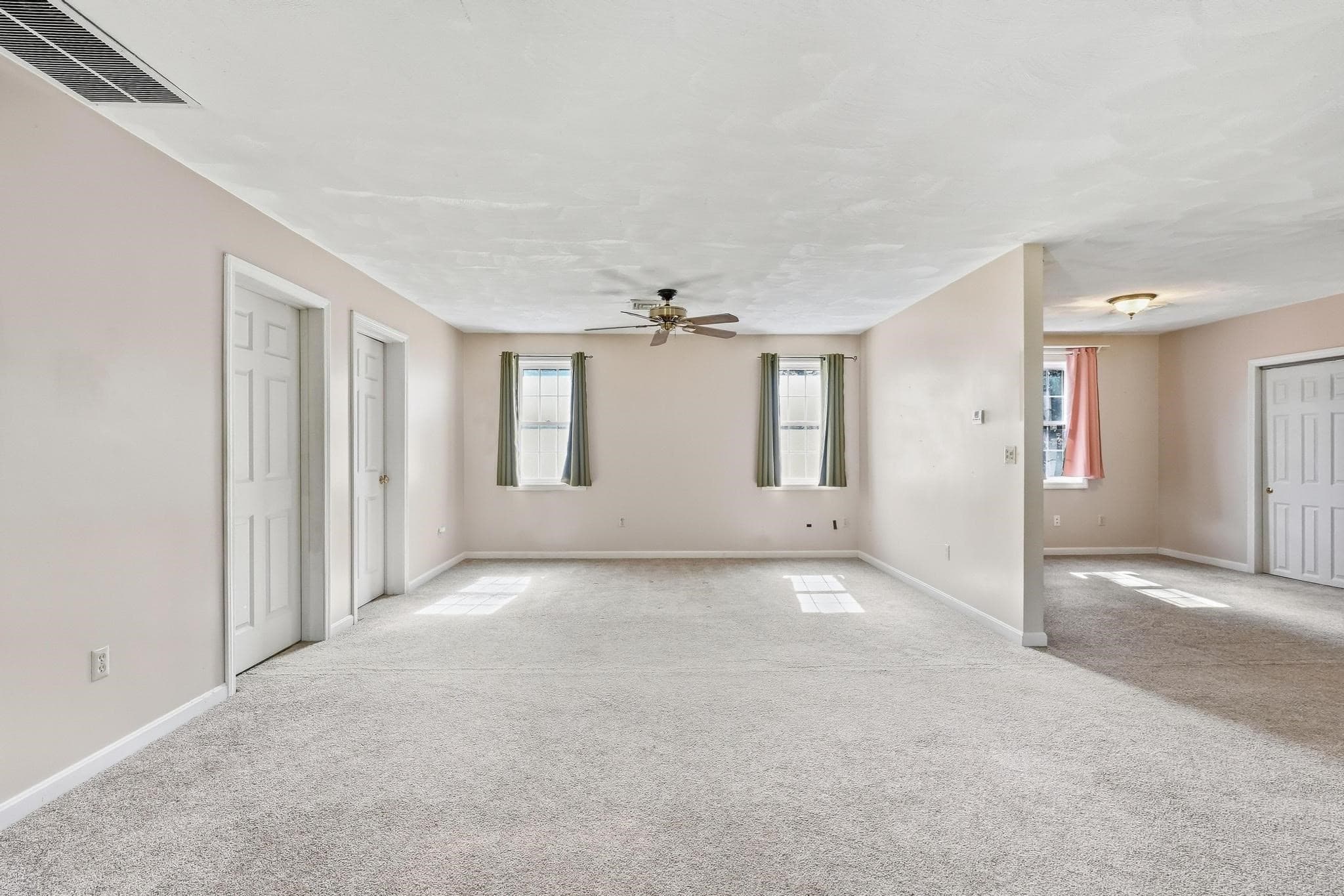 Single Family Residence at 319 Main St, Townsend MA 01469, Townsend, photo 15 of 34