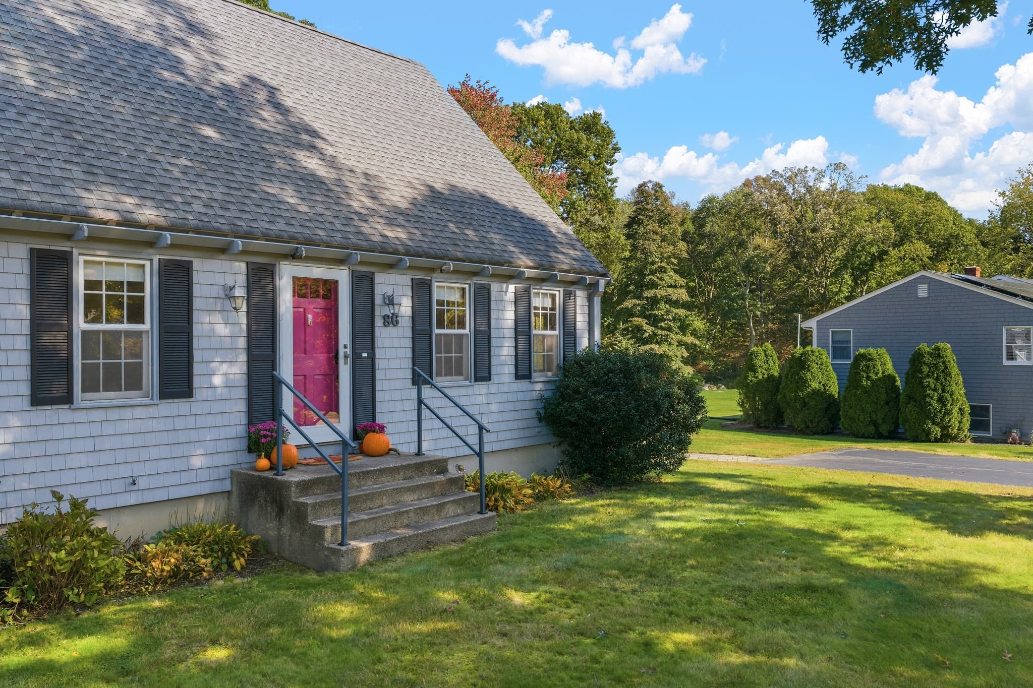 Single Family Residence at 86 Delmage Rd, Swansea MA 02777, Swansea, photo 2 of 41