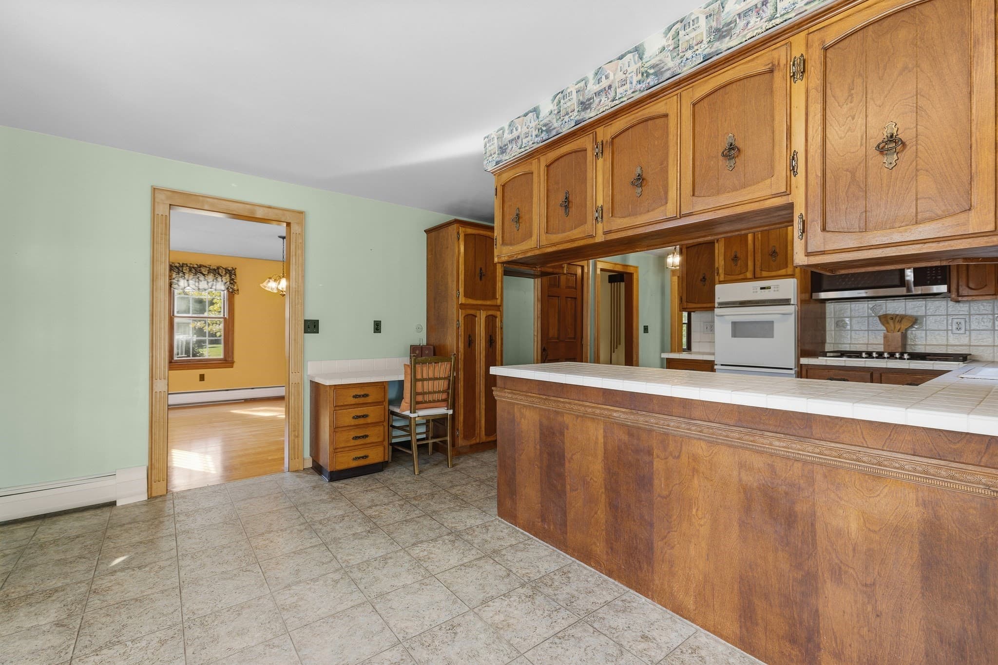 Single Family Residence at 86 Delmage Rd, Swansea MA 02777, Swansea, photo 12 of 41