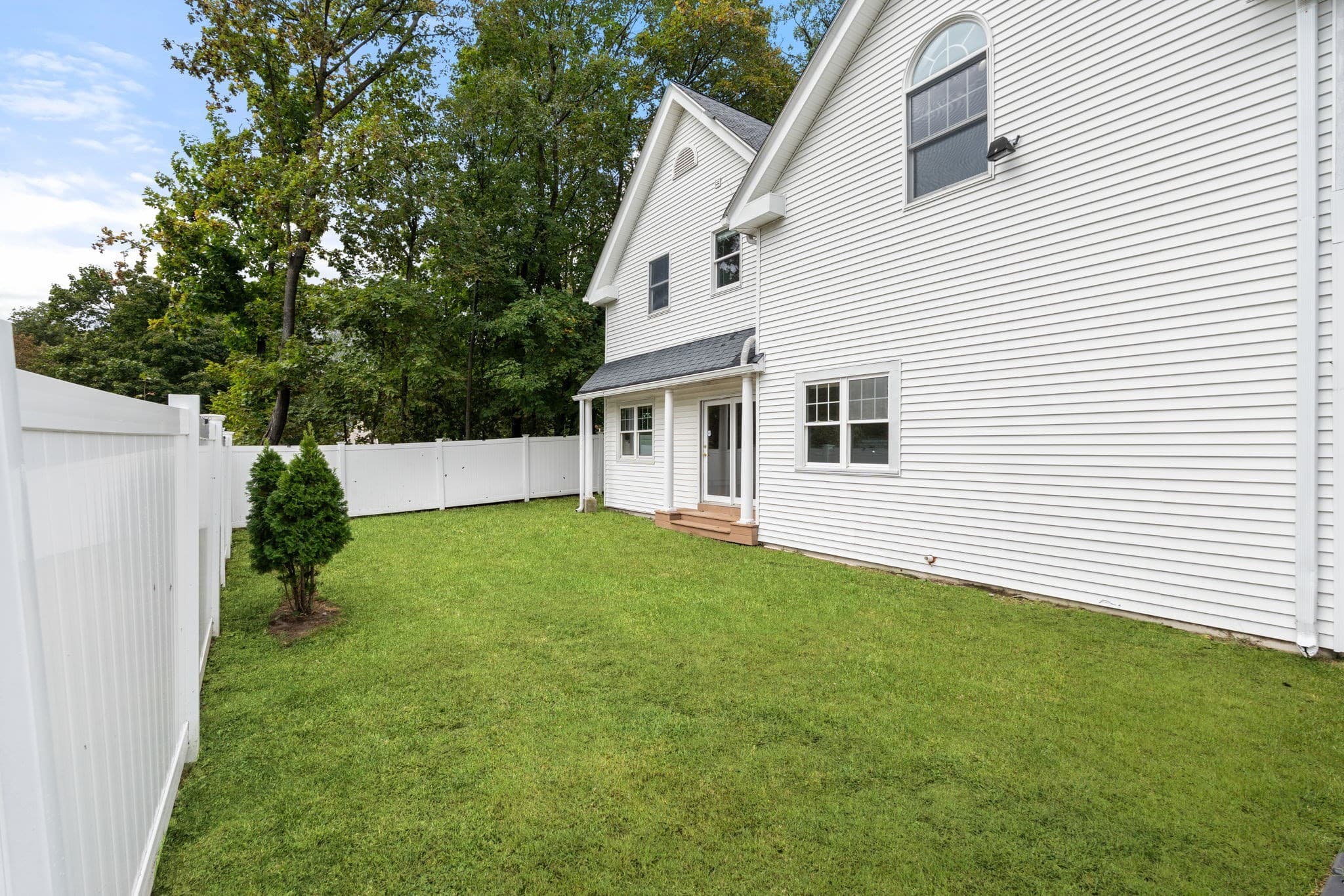 Single Family Residence at 82 Grove St, Quincy MA 02169, Quincy, photo 35 of 39