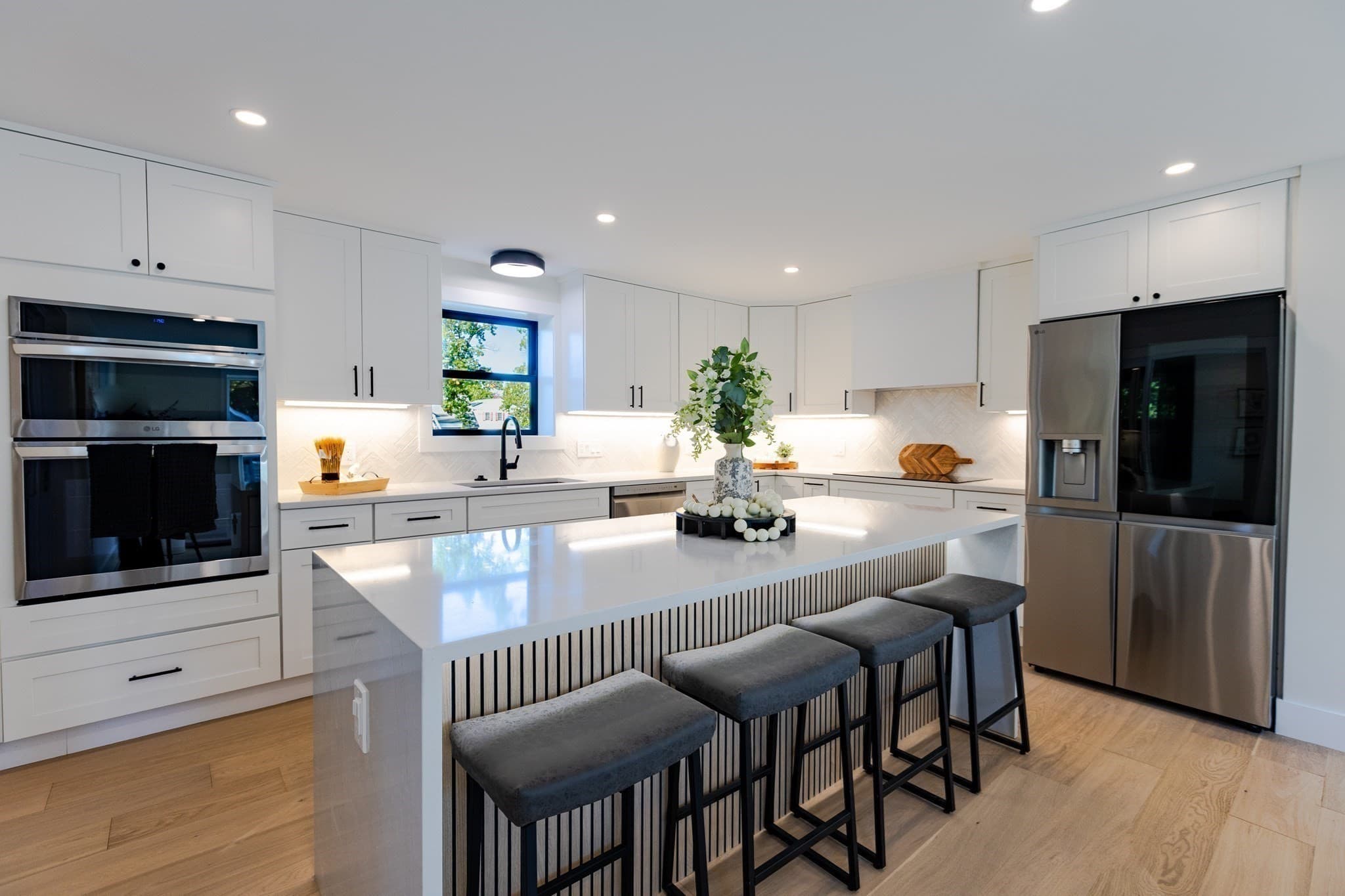 Single Family Residence at 45 Pinewood Ave, Billerica MA 01821, Billerica, photo 10 of 40