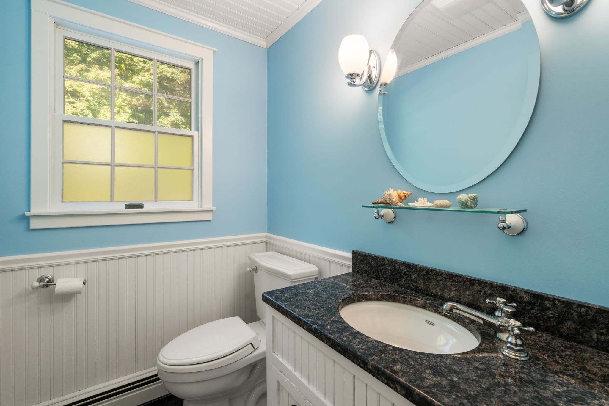 Single Family Residence at 70 Prospect St, Franklin MA 02038, Franklin, photo 7 of 33