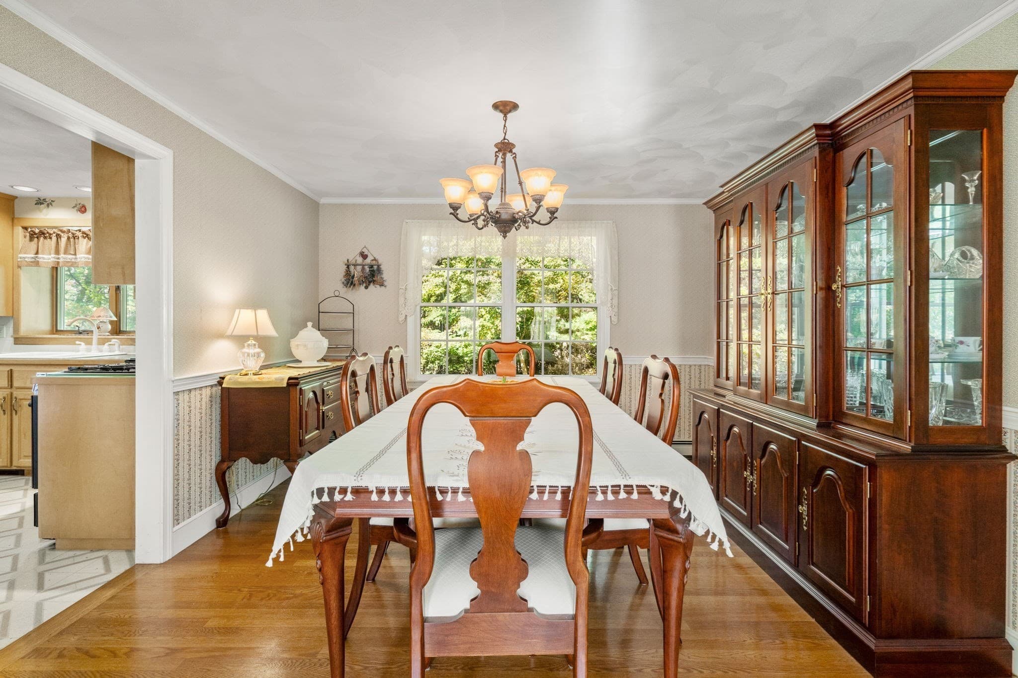 Single Family Residence at 70 Prospect St, Franklin MA 02038, Franklin, photo 10 of 33