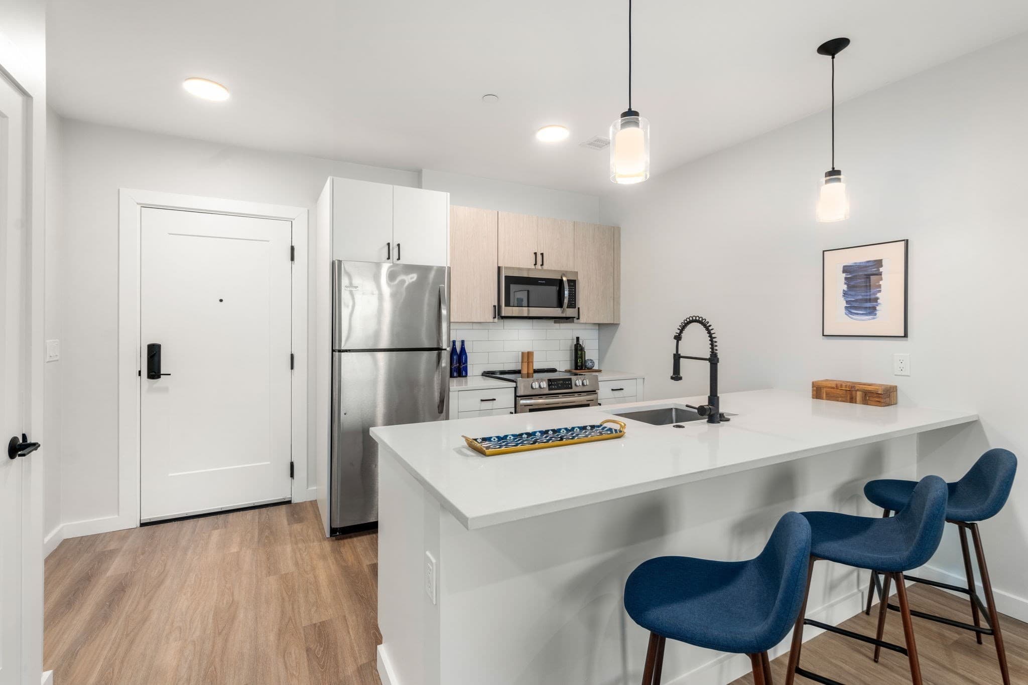 Condominium at 10 Somerset # 205, Winthrop MA 02152, Winthrop, photo 9 of 32