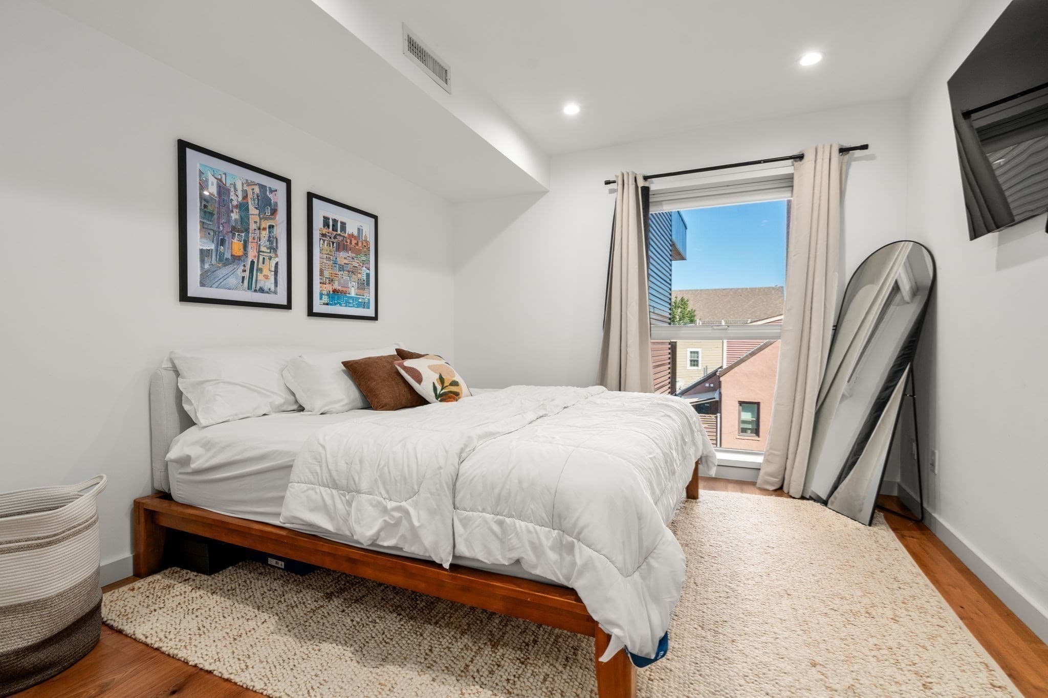 Condominium at 362-364 W Broadway # 5, Boston MA 02127, Boston, photo 11 of 25