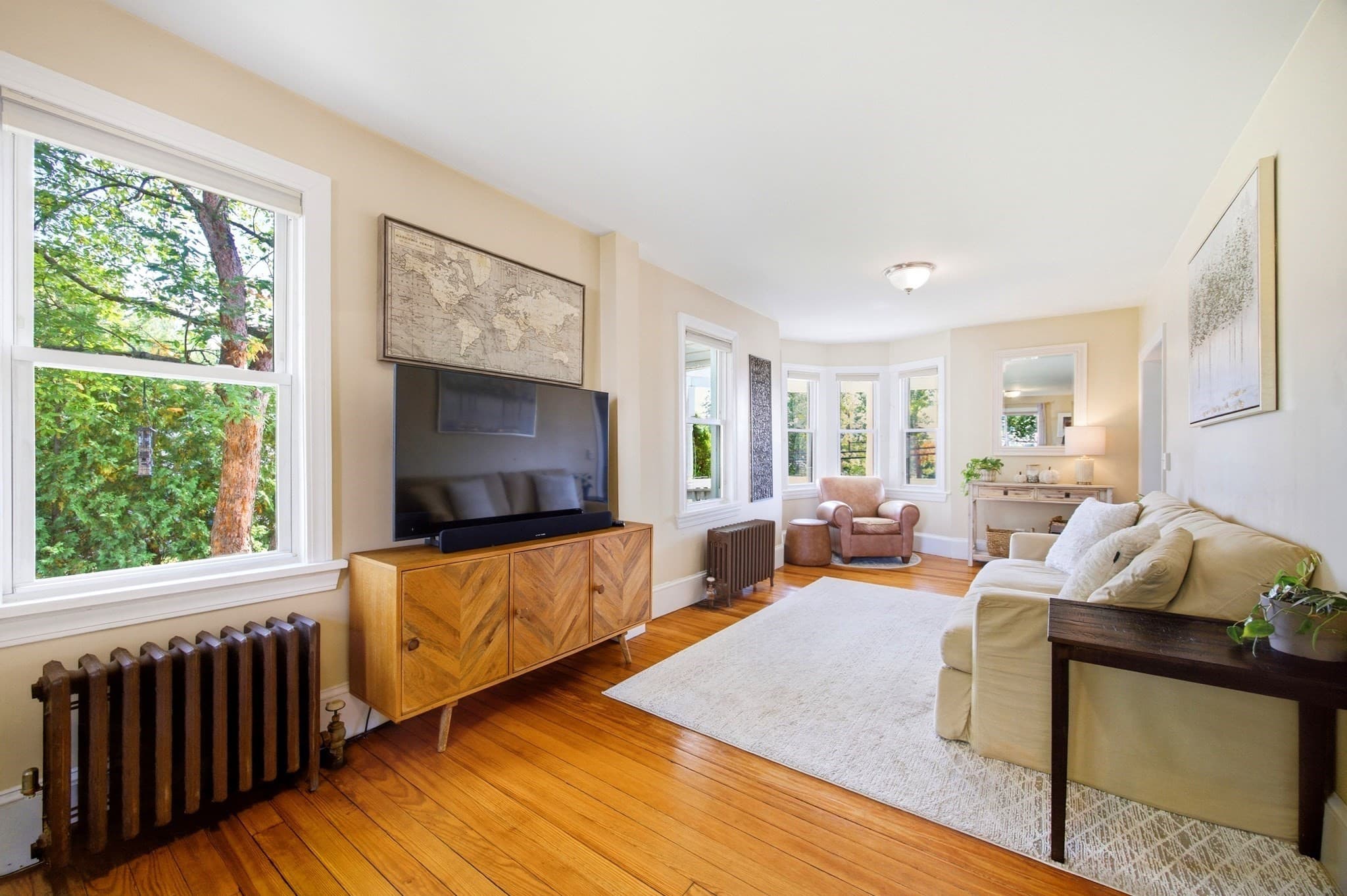 Single Family Residence at 52 North St, Agawam MA 01001, Agawam, photo 9 of 34