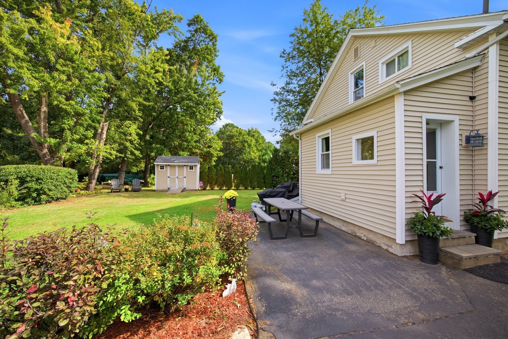 Single Family Residence at 52 North St, Agawam MA 01001, Agawam, photo 25 of 34