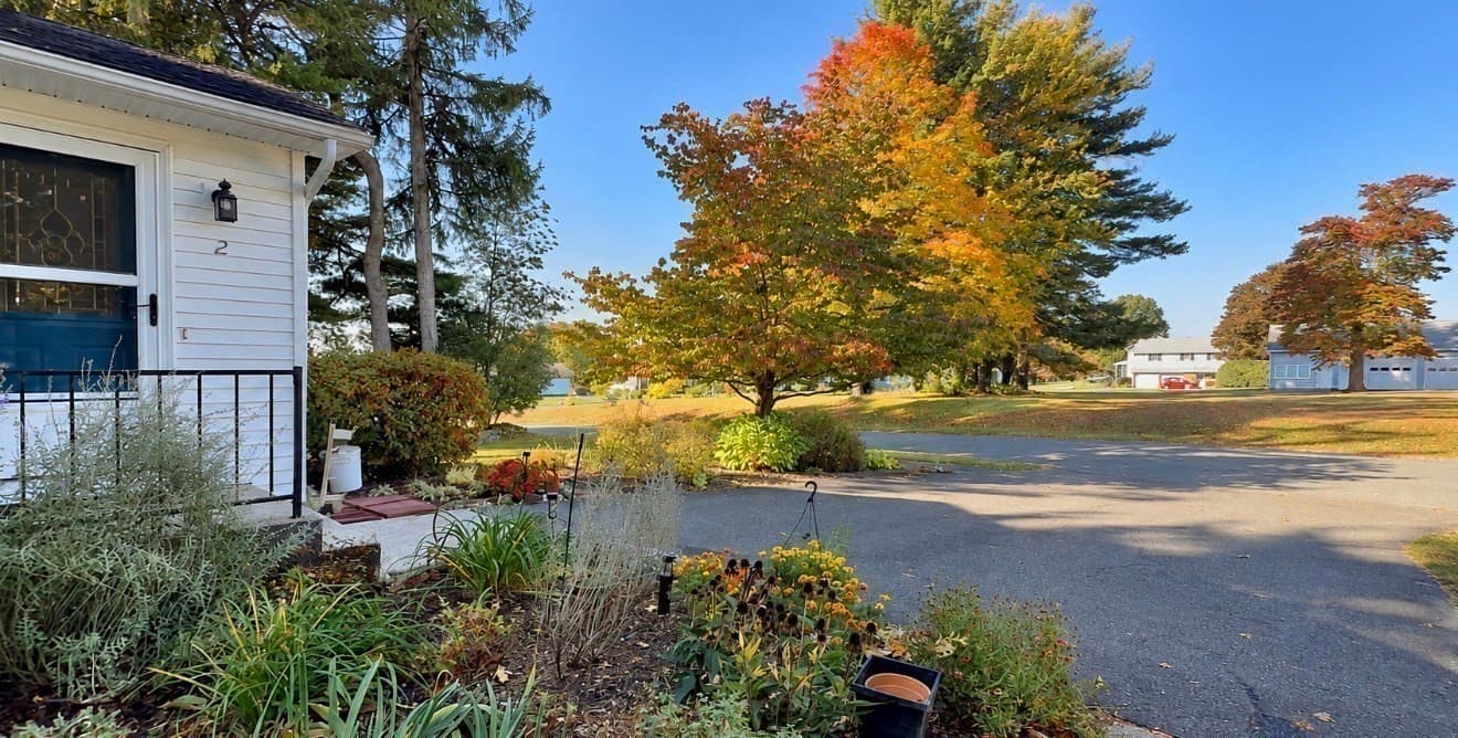 Single Family Residence at 2 Grandview Ln, Easthampton MA 01027, Easthampton, photo 36 of 40