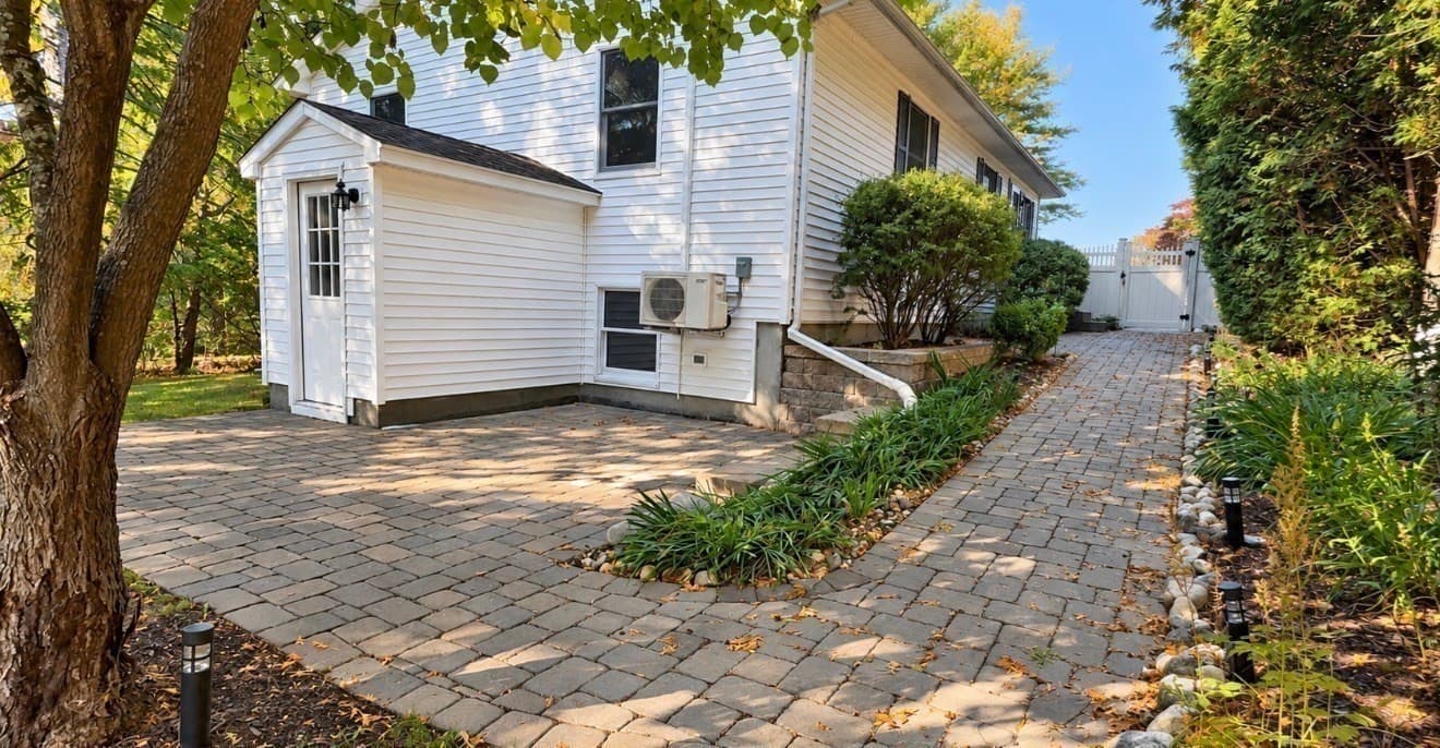 Single Family Residence at 2 Grandview Ln, Easthampton MA 01027, Easthampton, photo 30 of 40