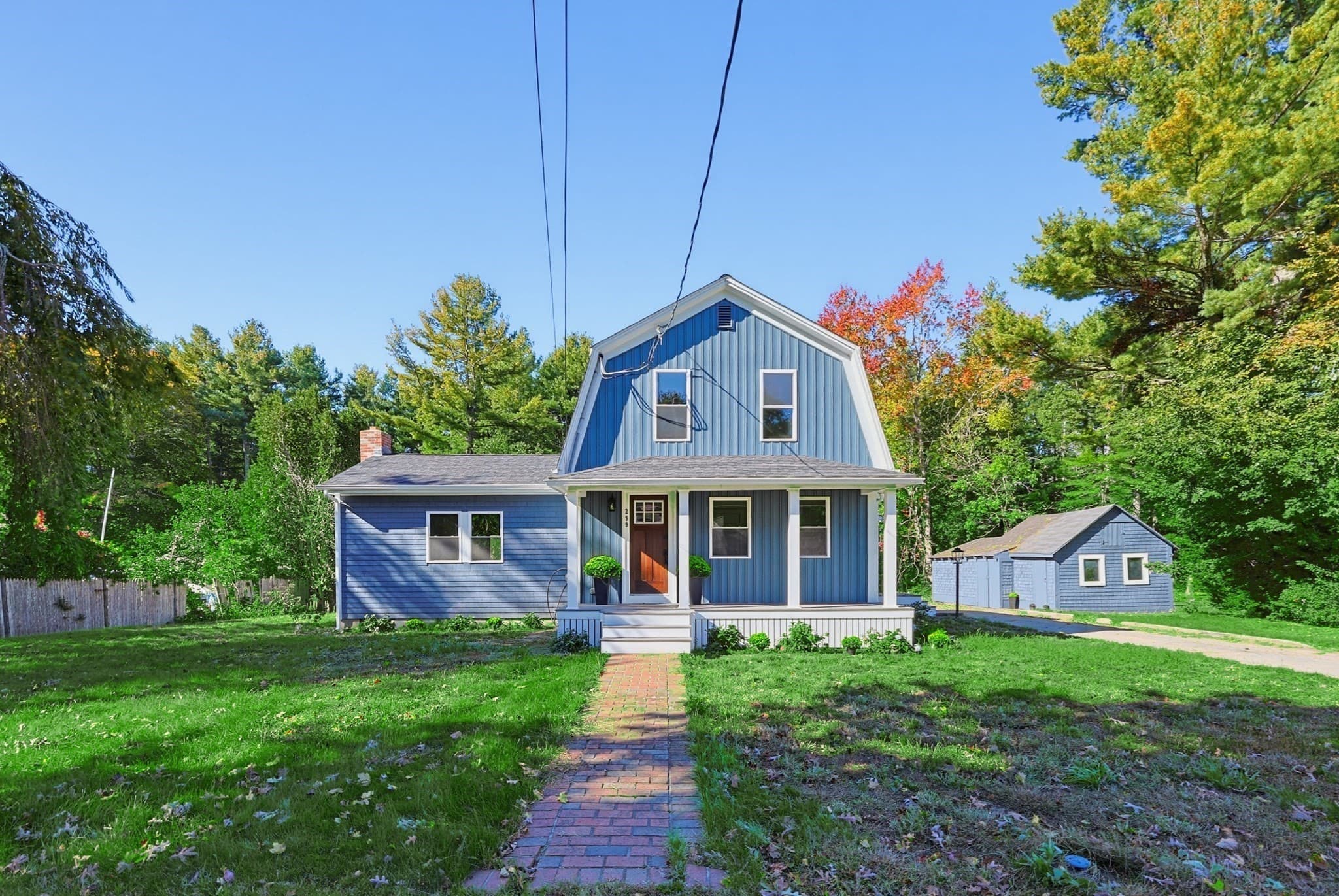 Single Family Residence at 299 S Precinct St, Taunton MA 02718, Taunton, photo 5 of 41