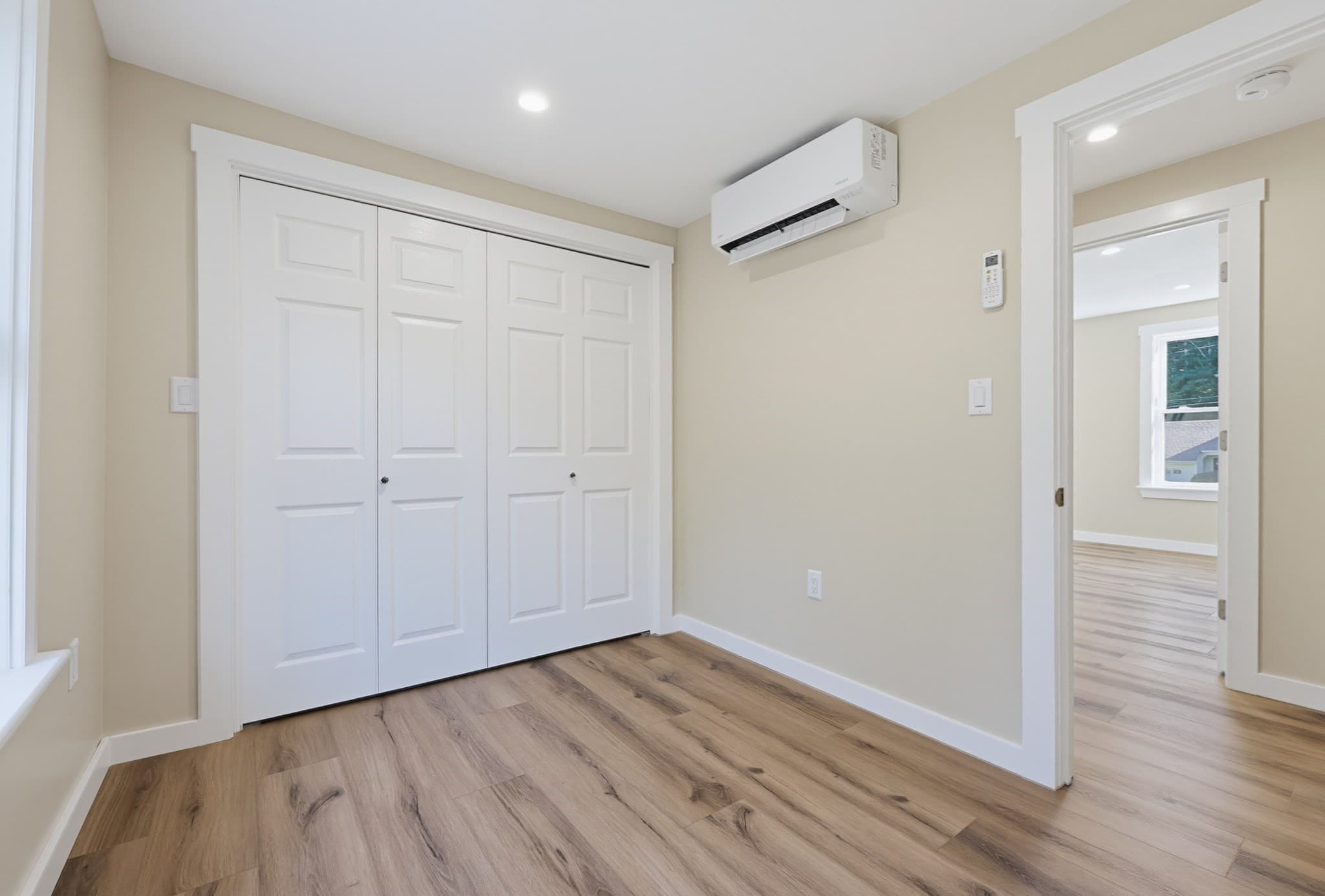 Single Family Residence at 299 S Precinct St, Taunton MA 02718, Taunton, photo 33 of 41