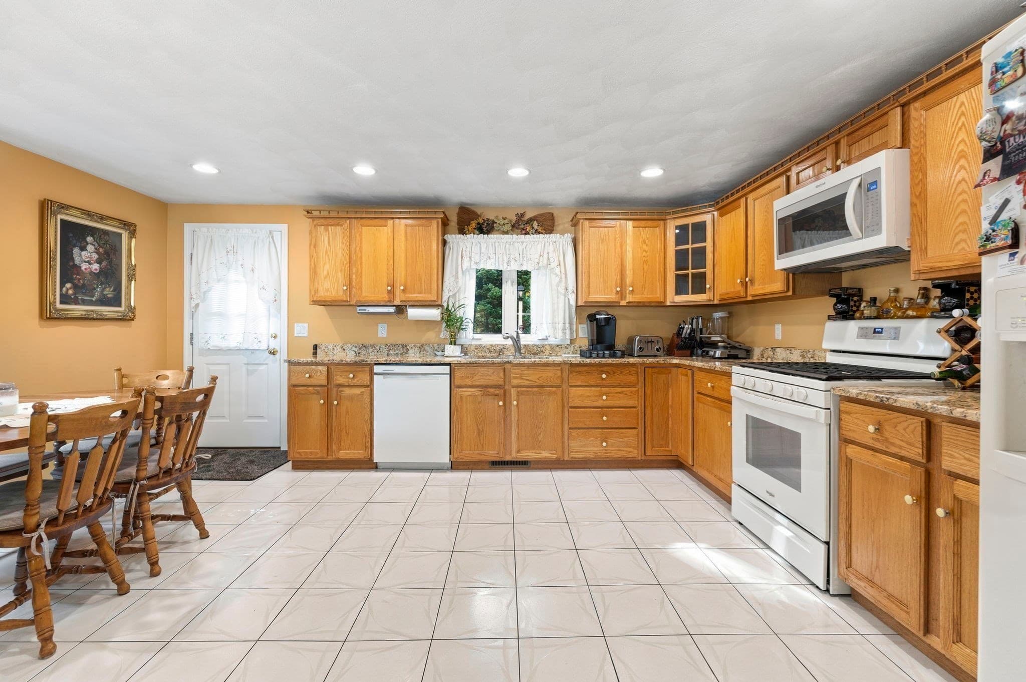 Single Family Residence at 36 Washington Ave, Lynn MA 01905, Lynn, photo 6 of 34