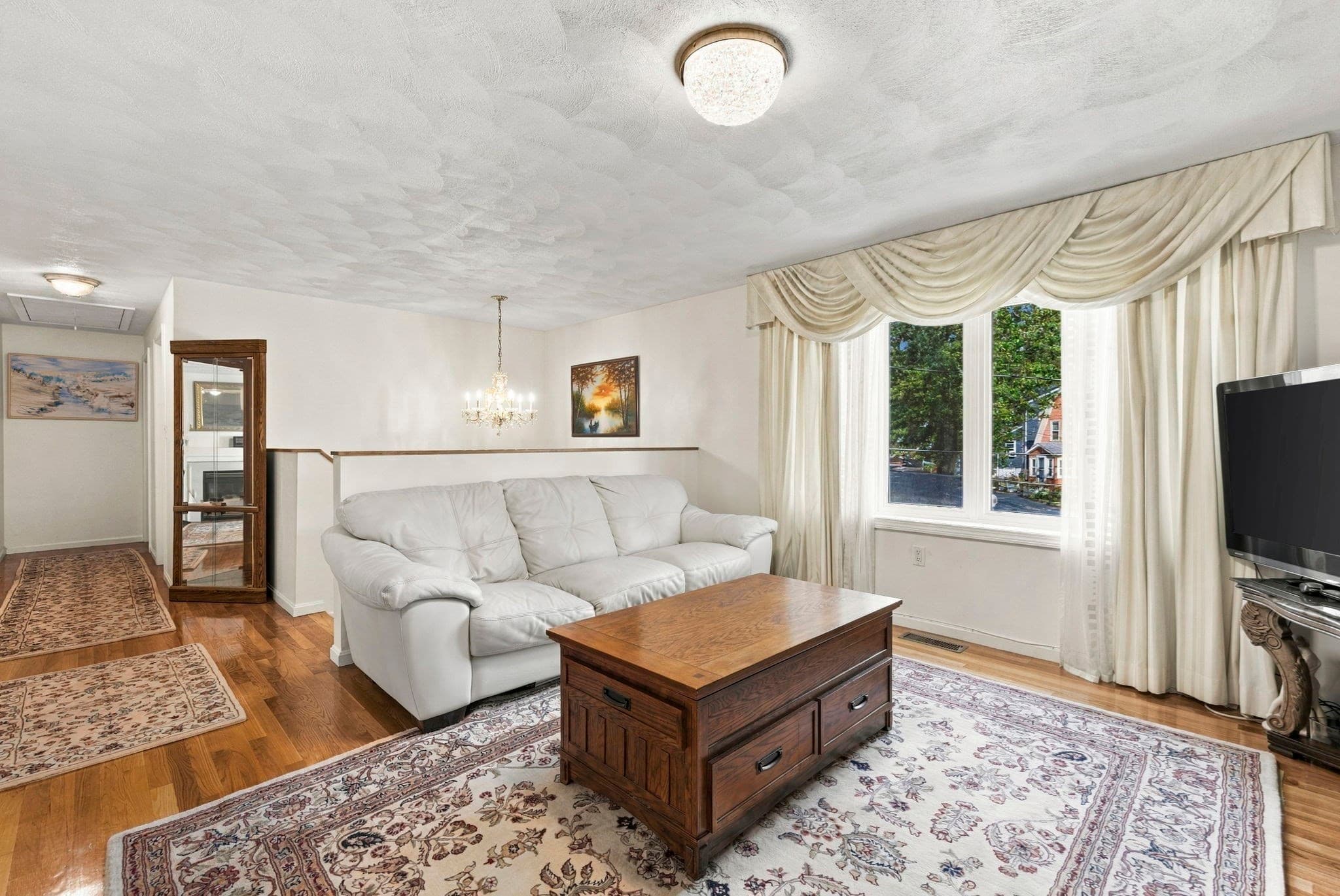 Single Family Residence at 36 Washington Ave, Lynn MA 01905, Lynn, photo 10 of 34