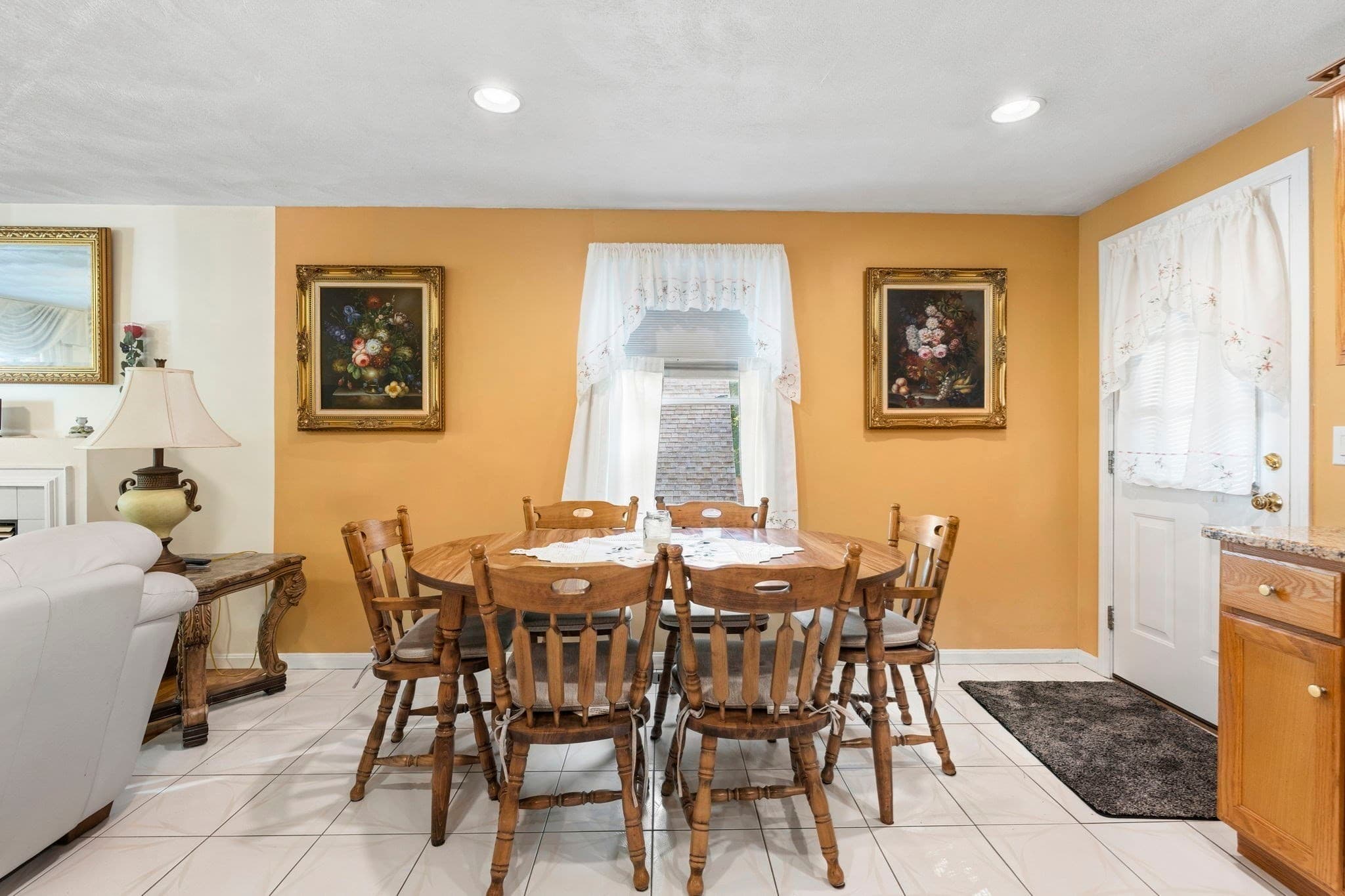Single Family Residence at 36 Washington Ave, Lynn MA 01905, Lynn, photo 8 of 34
