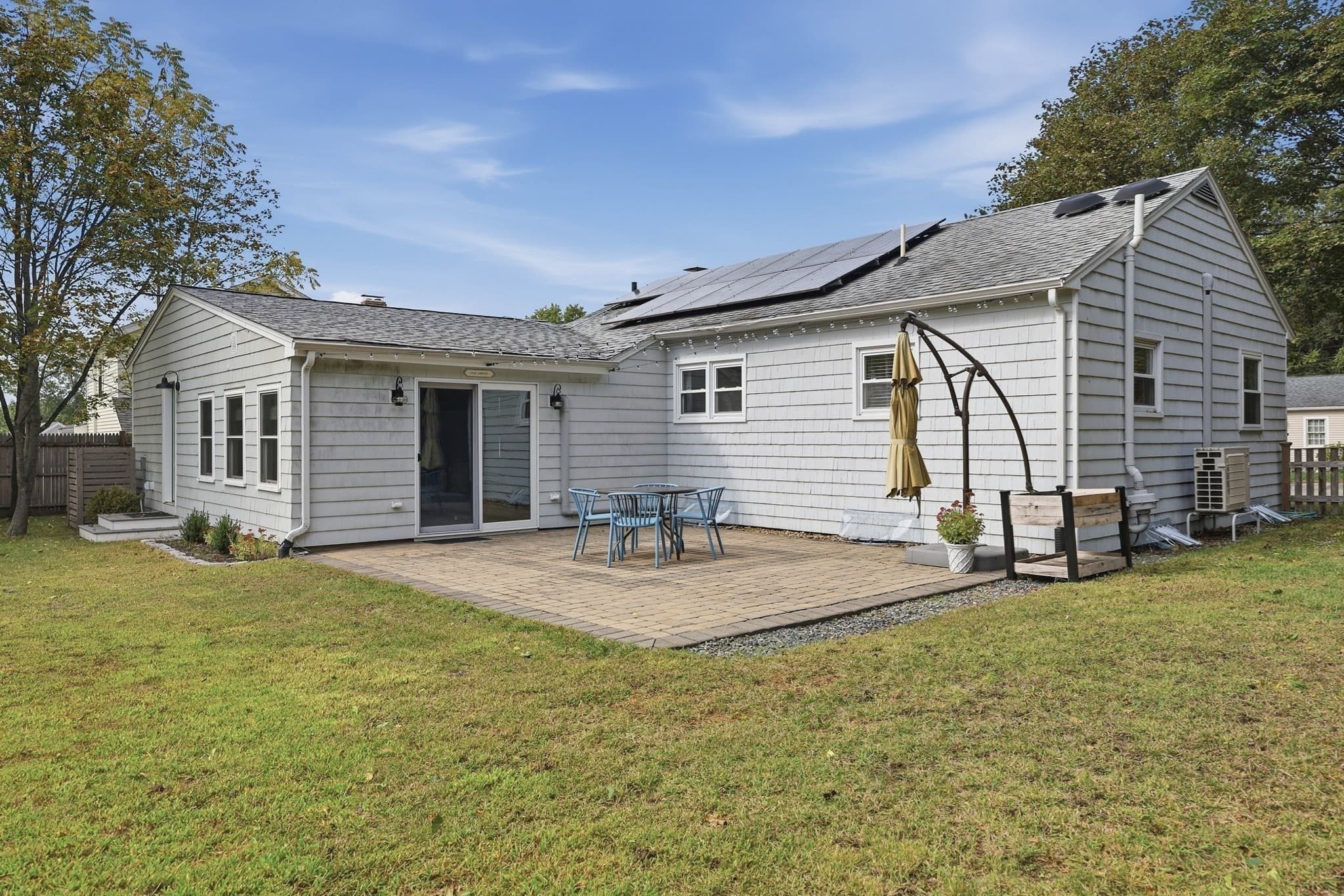 Single Family Residence at 2 Azalea Rd, Newburyport MA 01950, Newburyport, photo 37 of 42