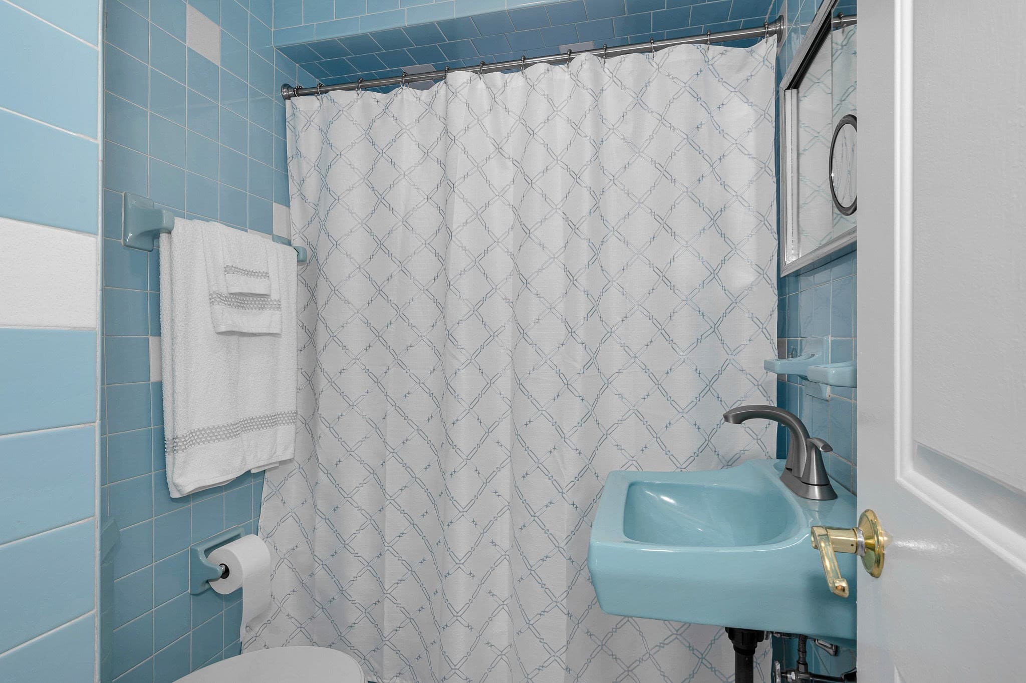 Single Family Residence at 5 Grover St, Revere MA 02151, Revere, photo 6 of 33