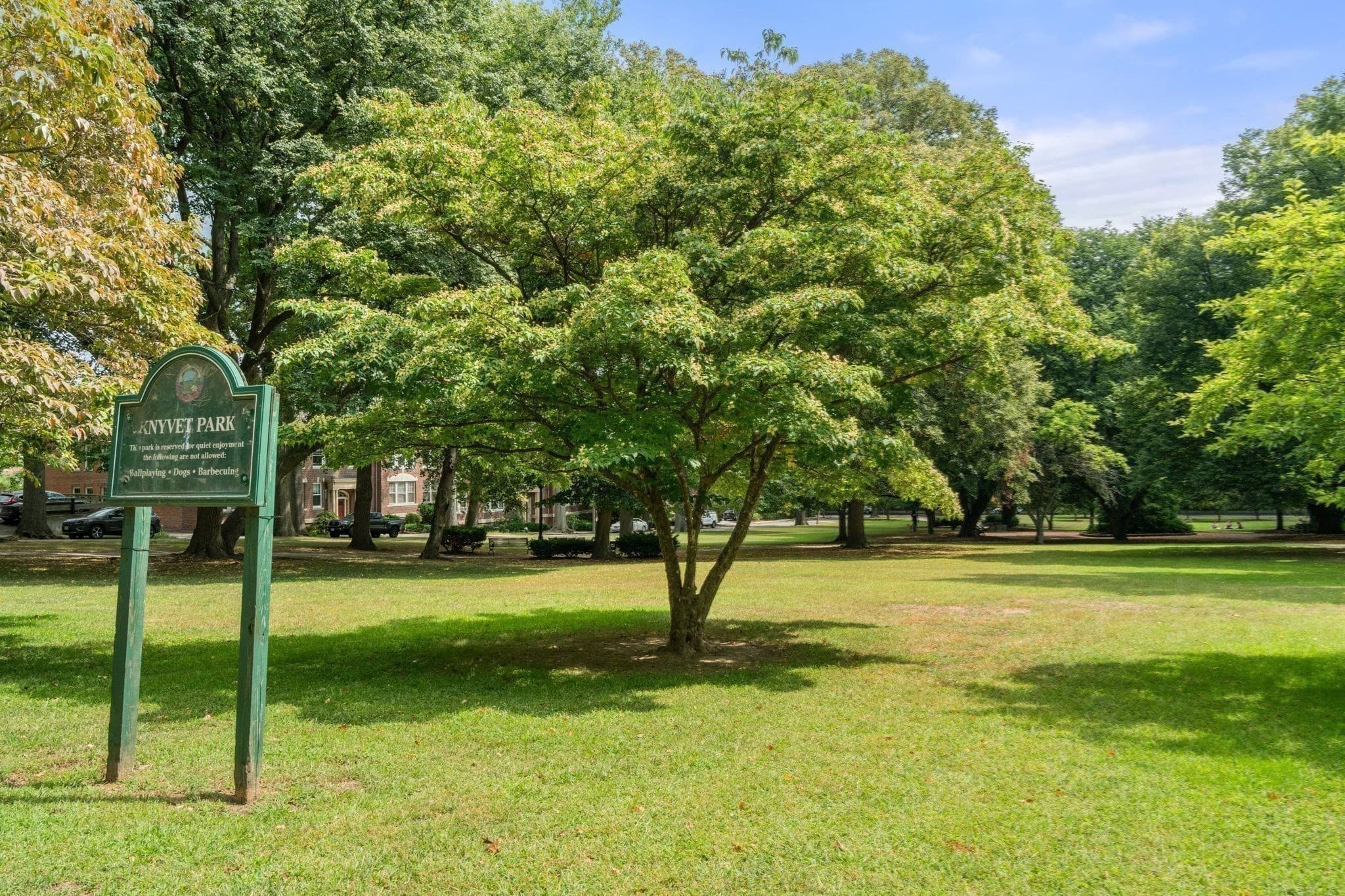 Condominium at 61 Thatcher St # 5A, Brookline MA 02446, Brookline, photo 14 of 15