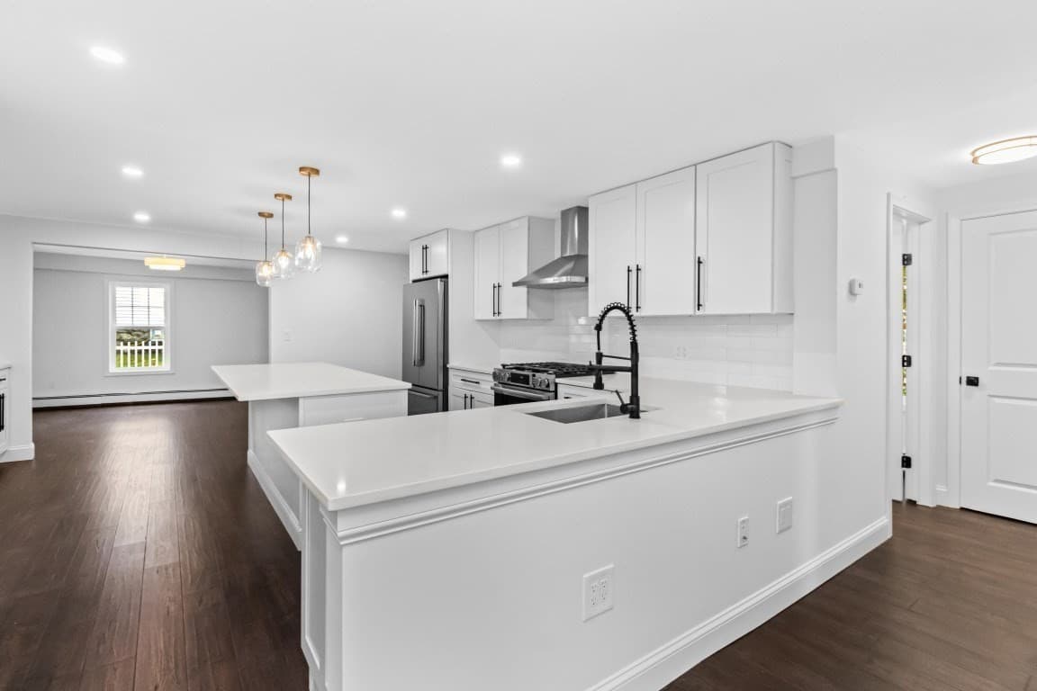 Single Family Residence at 21 Fairfield St, Maynard MA 01754, Maynard, photo 2 of 41