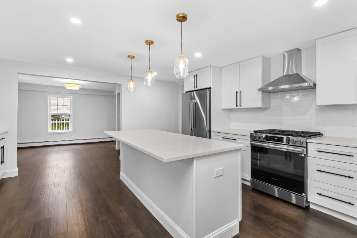 Single Family Residence at 21 Fairfield St, Maynard MA 01754, Maynard, photo 5 of 41