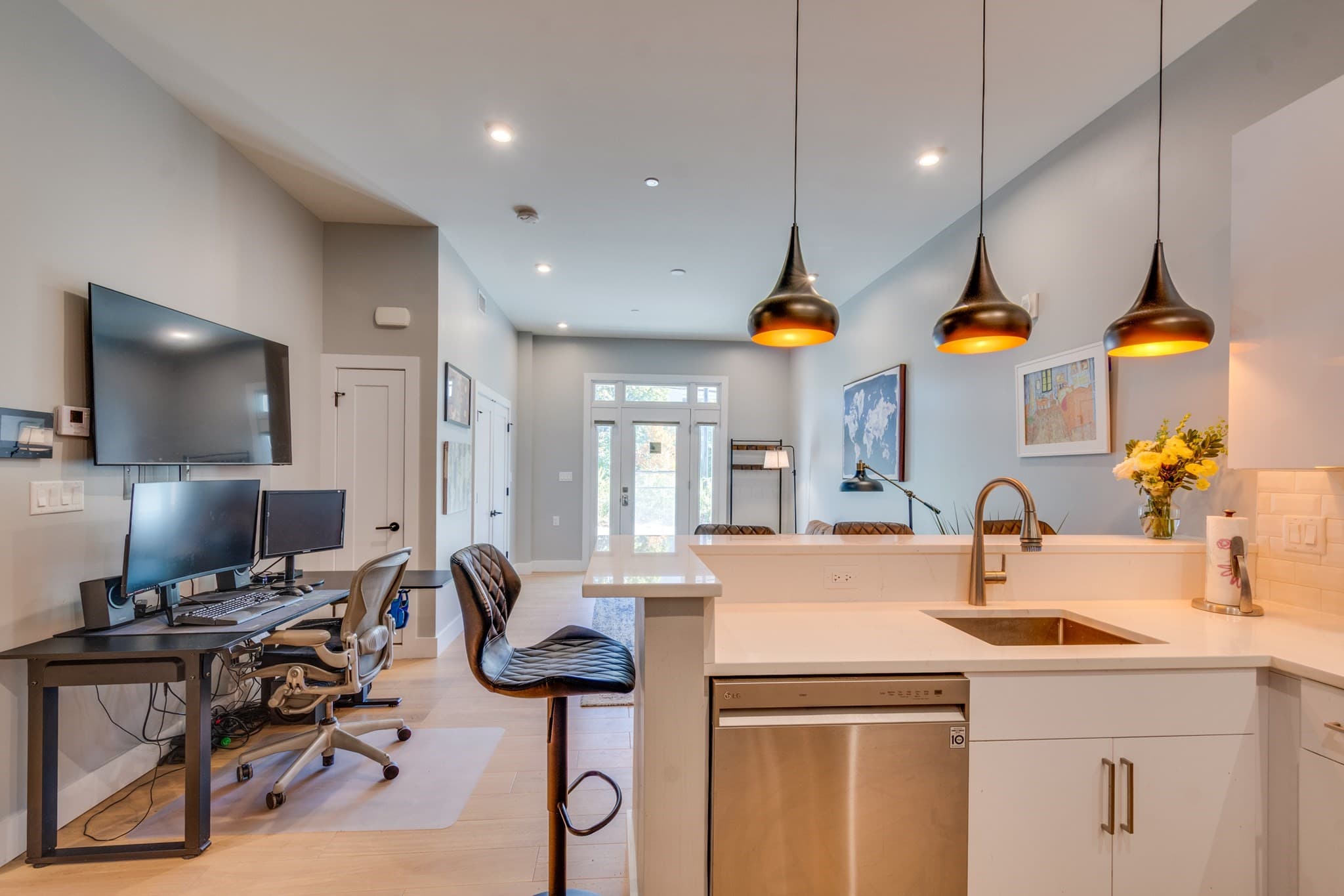 Condominium at 60 Cross St E # 106, Somerville MA 02145, Somerville, photo 12 of 27