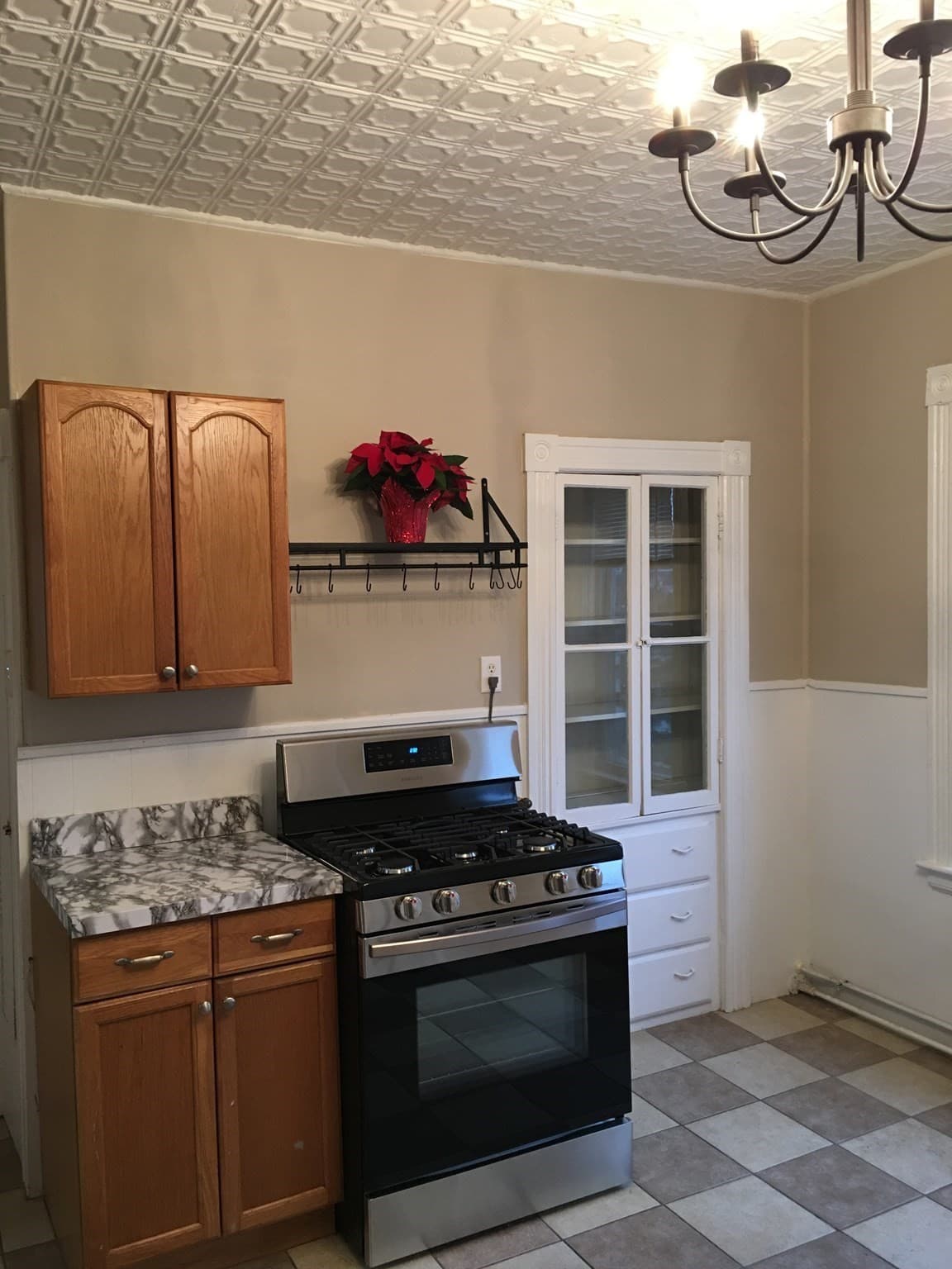 3 Family - 3 Units Up/Down at 15 Carlstad St, Worcester MA 01607, Worcester, photo 17 of 29