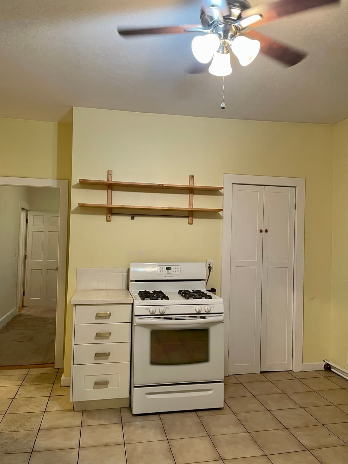 3 Family - 3 Units Up/Down at 15 Carlstad St, Worcester MA 01607, Worcester, photo 22 of 29