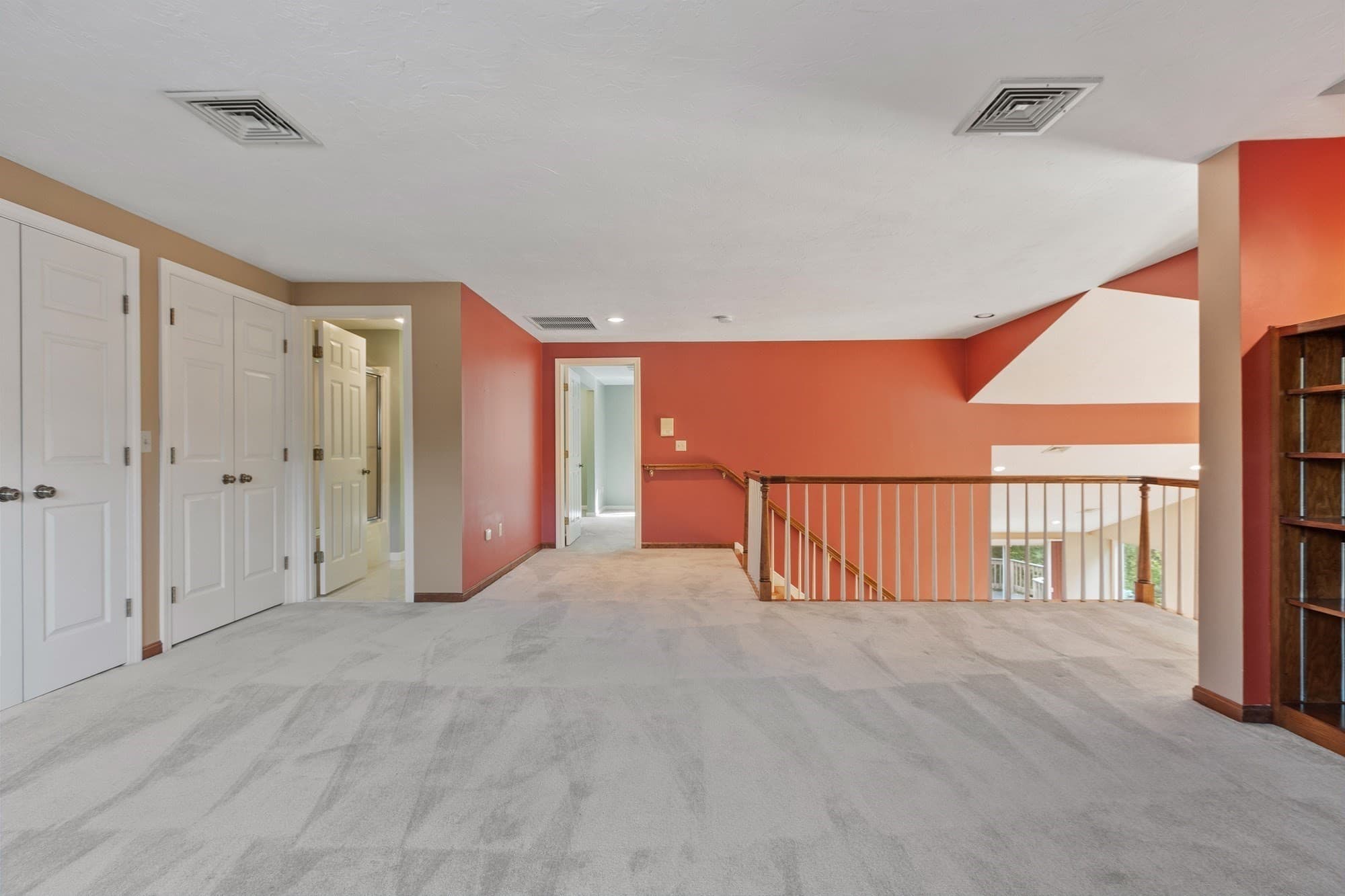 Condominium at 1102C Ridgefield Cir # 1102C, Clinton MA 01510, Clinton, photo 20 of 39